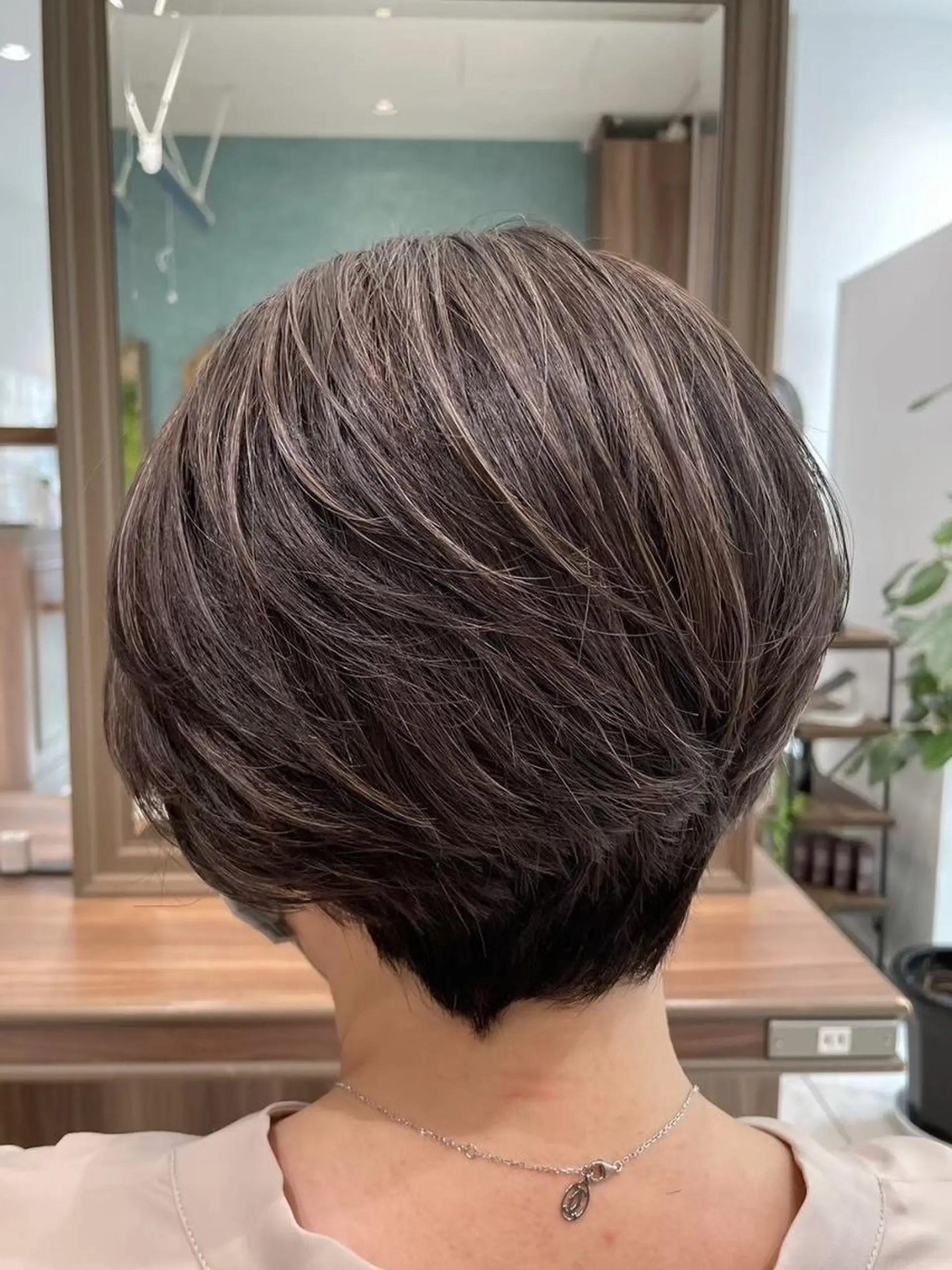 ショート くせ毛 ショートヘア カット ショート✂️ボブ✂️ 💎Ash茗荷谷💎のヘアスタイル