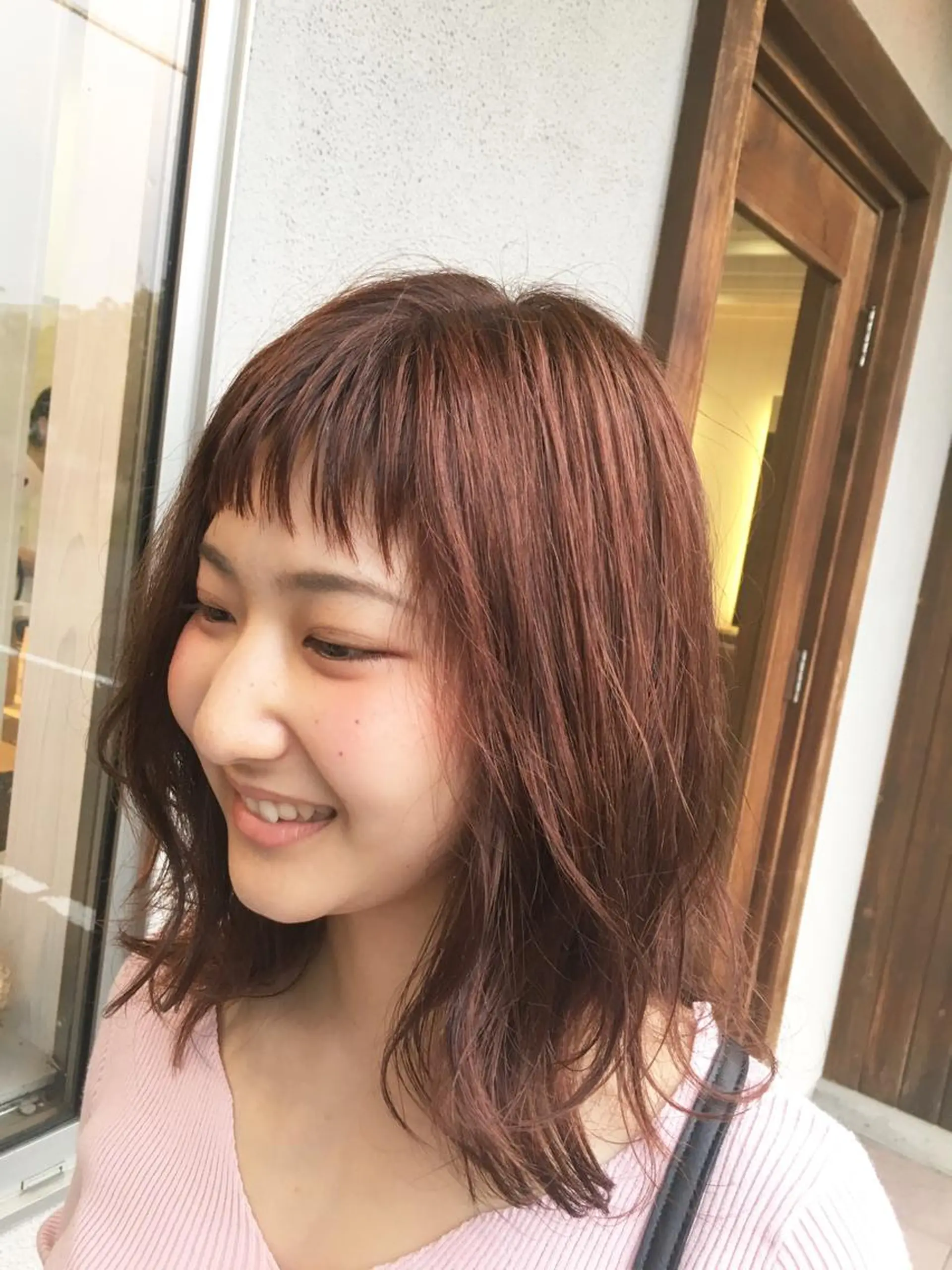 ミディアム カラー ヘアアレンジ ピンクカラー オン眉 酒井 透のヘアスタイル