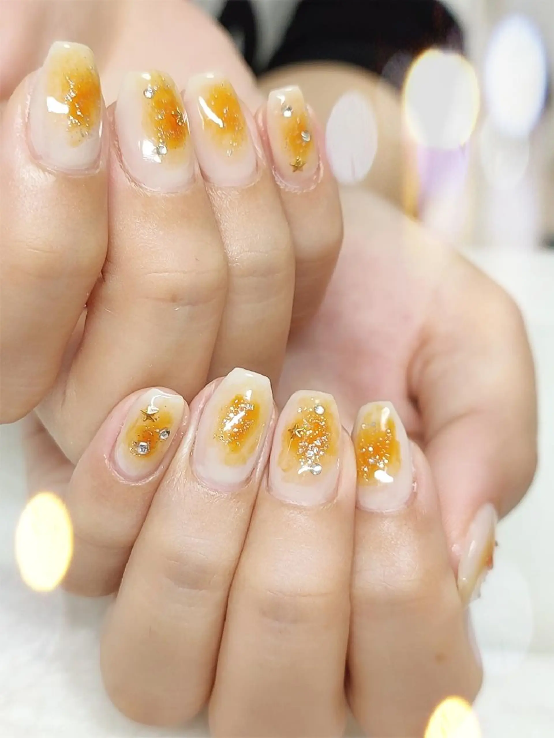 ネイル ハンドネイル RUNWAY 　　の眉毛・アイブロウイメージ