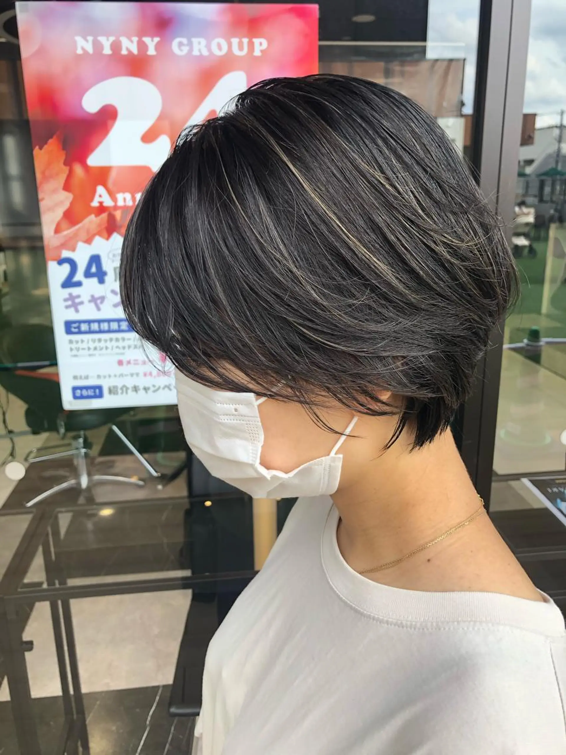 ショート カラー ショートボブ ハイライトカラー ボブ ハイライト ショートヘア メンズヘア特化 崎田 成人のヘアスタイル