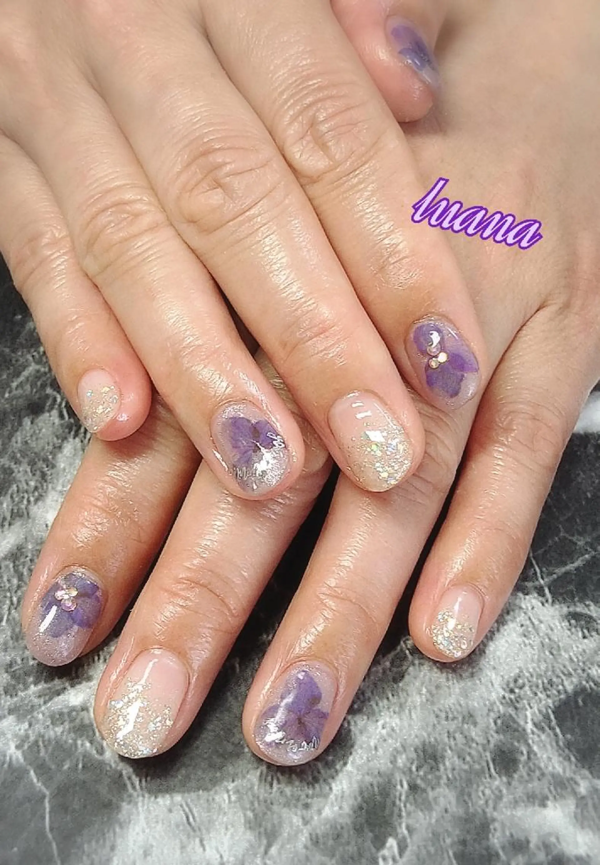 ネイル ハンドネイル LUANA  TAKAHASHIのネイルデザイン