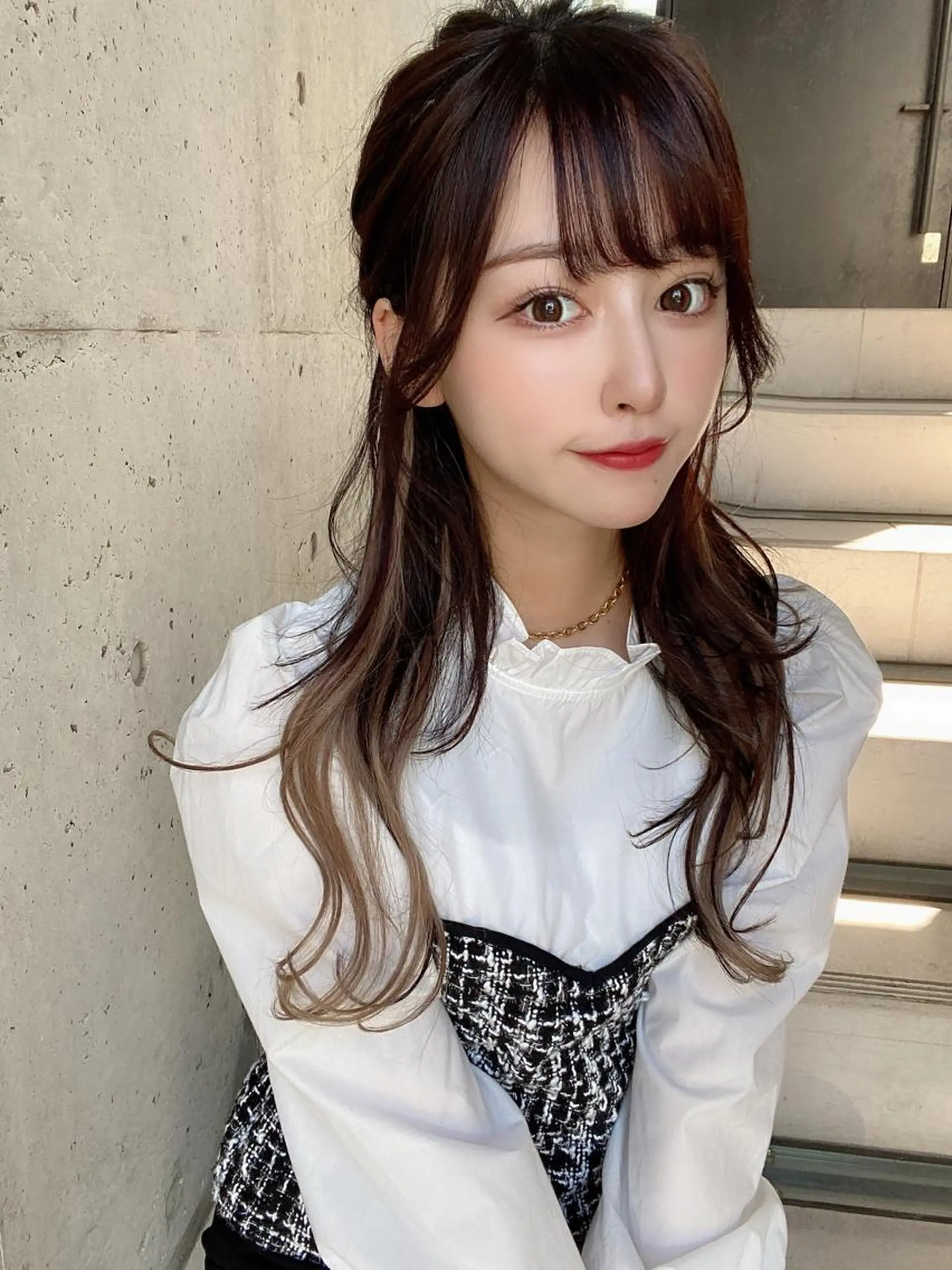 ロング カラー バレイヤージュ ブリーチ ケアブリーチ ダブルカラー ハイライトカラー ヘアカラー トリートメント 新宿✨顔周りカット 韓国ヘア/坂本亜裟海のヘアスタイル