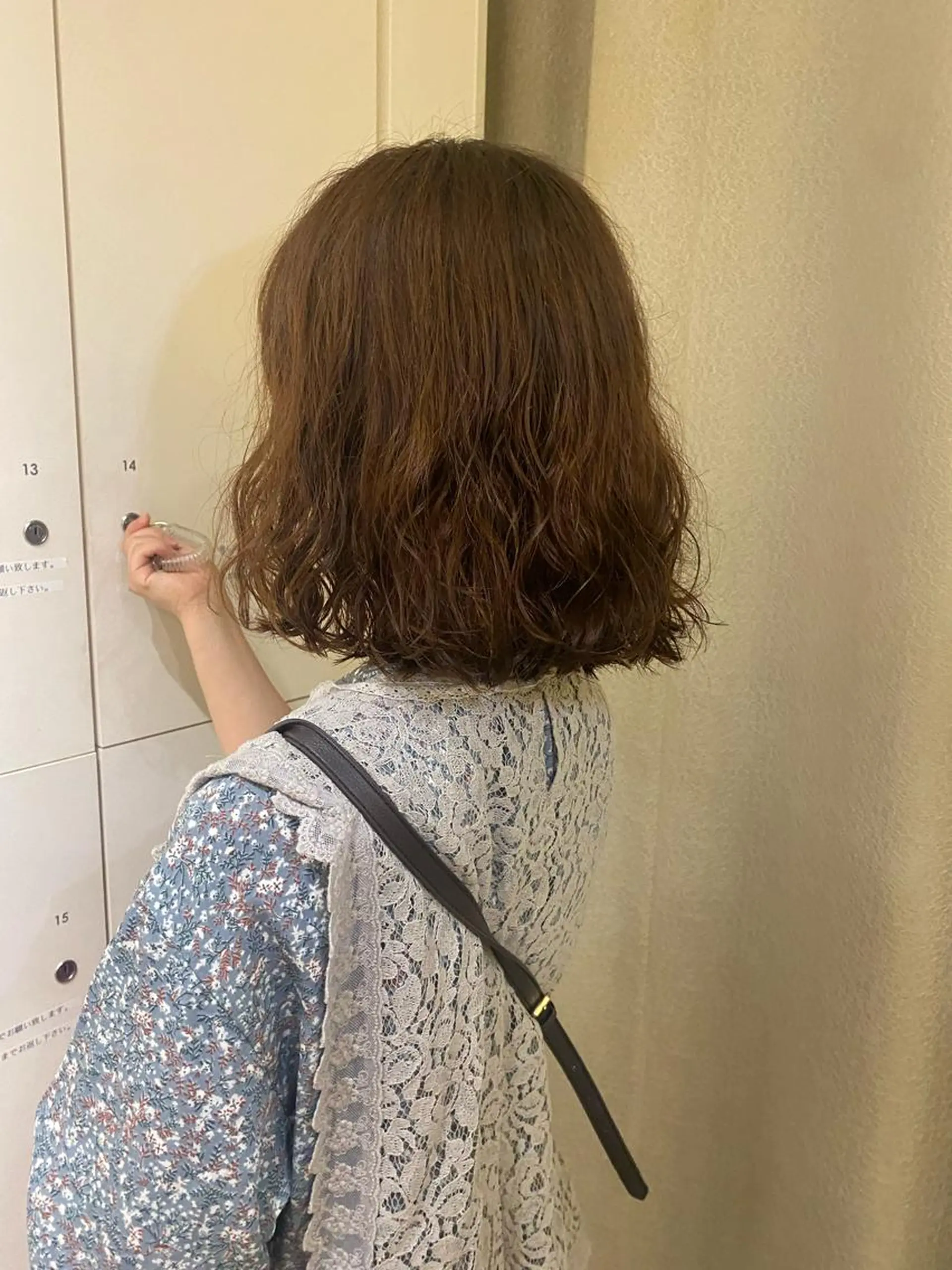 ミディアム パーマ ミディアムパーマ デジタルパーマ 透明感カラー/ レイヤーkotonoのヘアスタイル