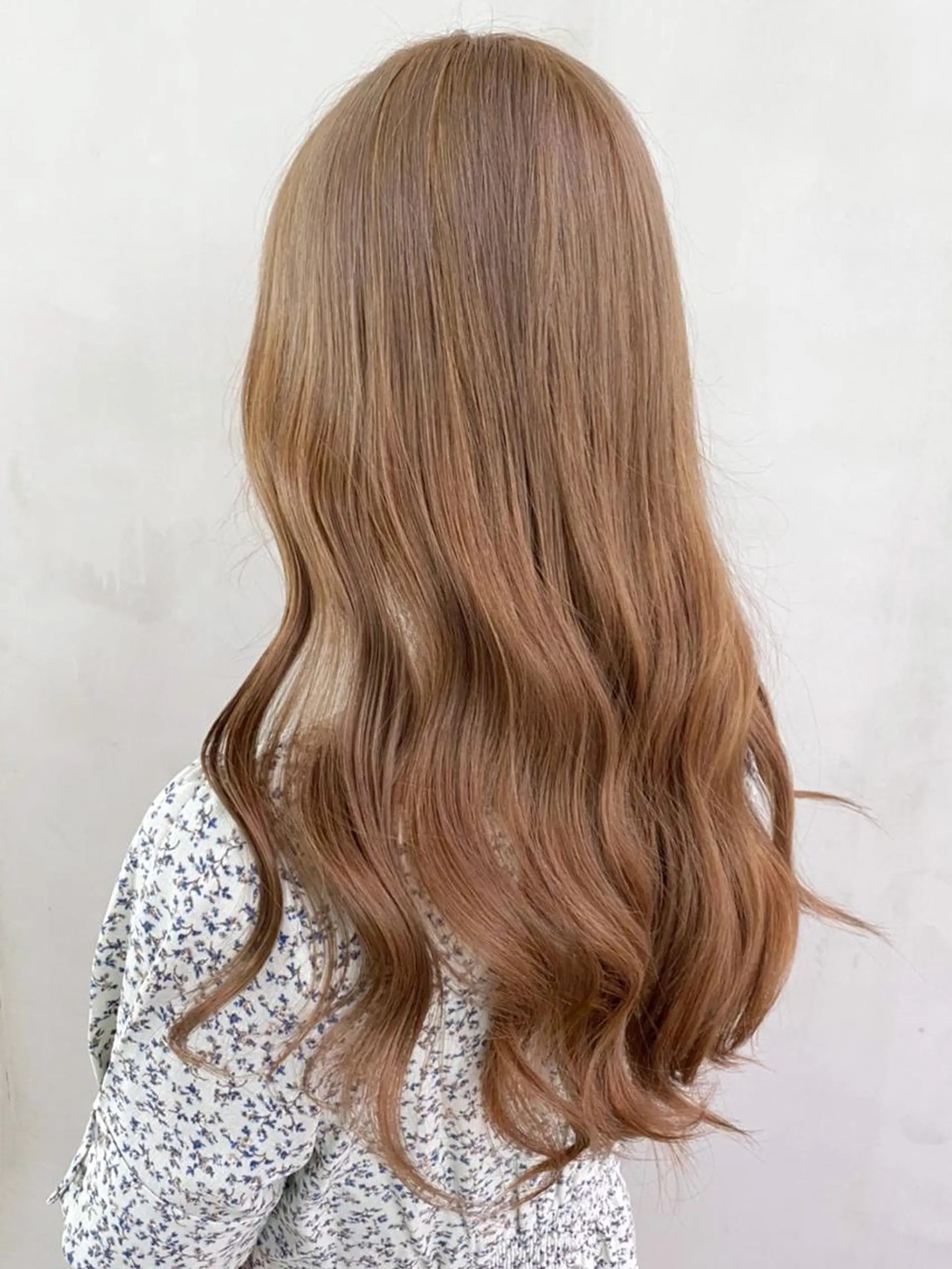 セミロング カラー パーマ ヘアアレンジ ベージュカラー カット ヘアカラー トリートメント ITbyALBUM 中野店のヘアスタイル