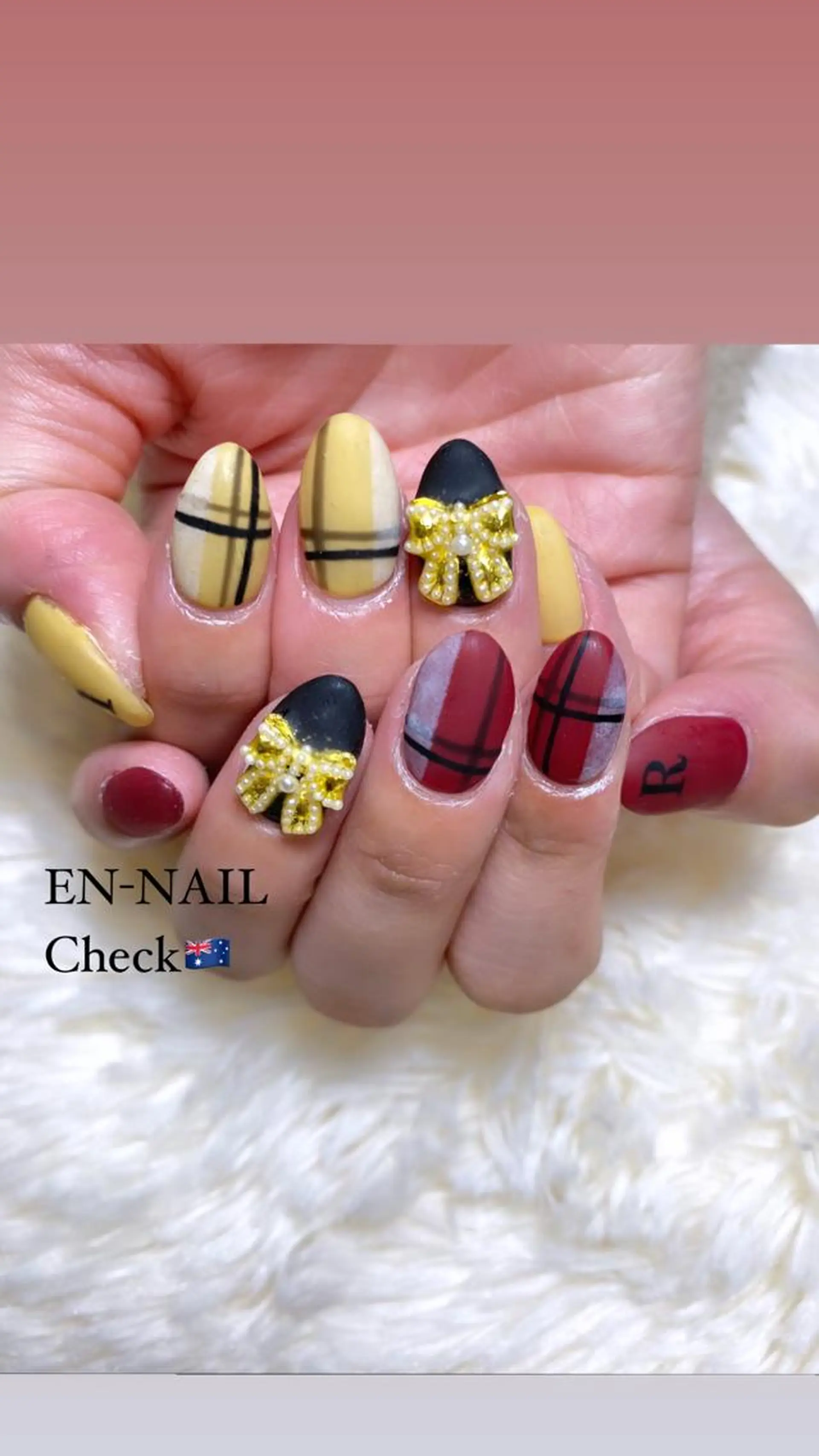 ネイル EN_NAIL 野中本店Ayakaのネイルデザイン