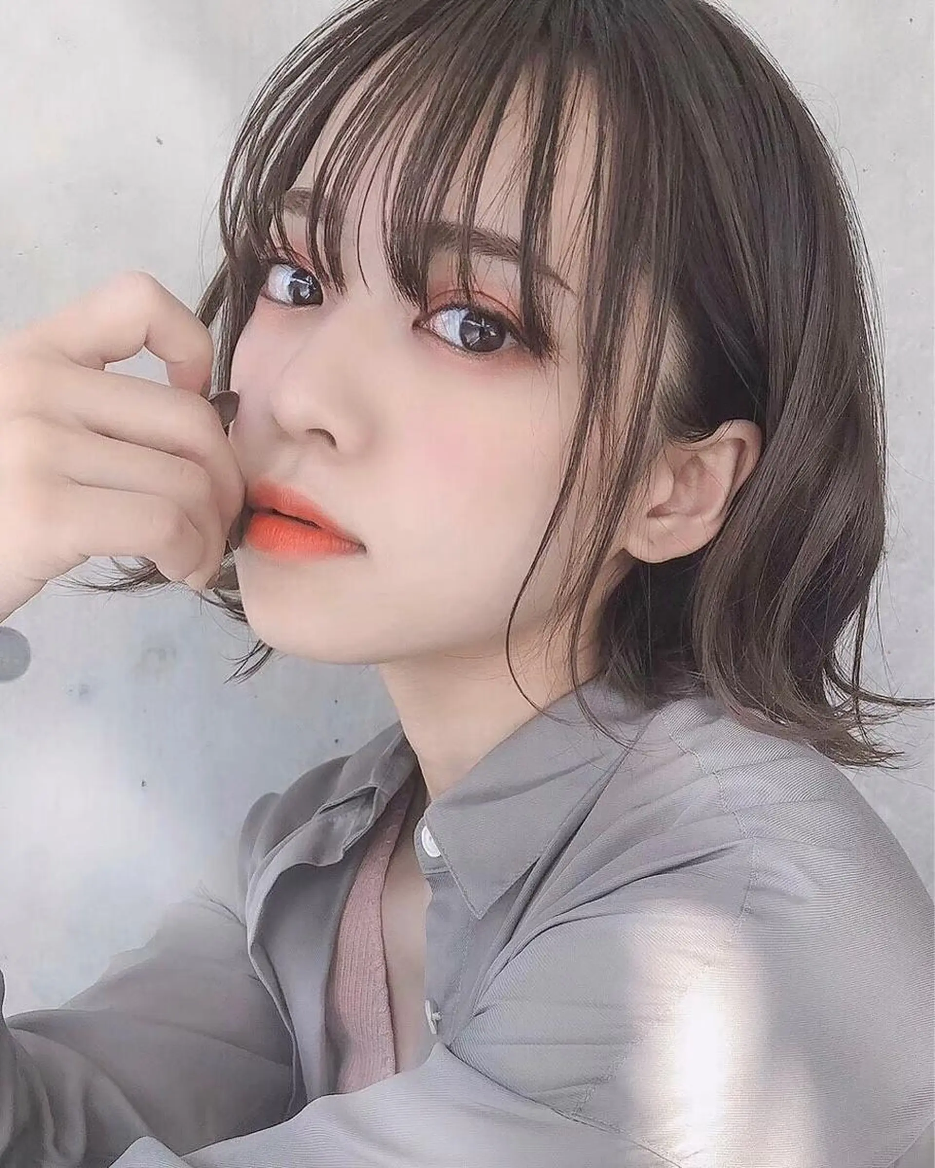 ショート カラー 透明感カラー グレージュ 🔥札幌No.1🥇 パーマ特化美容師🔥のヘアスタイル