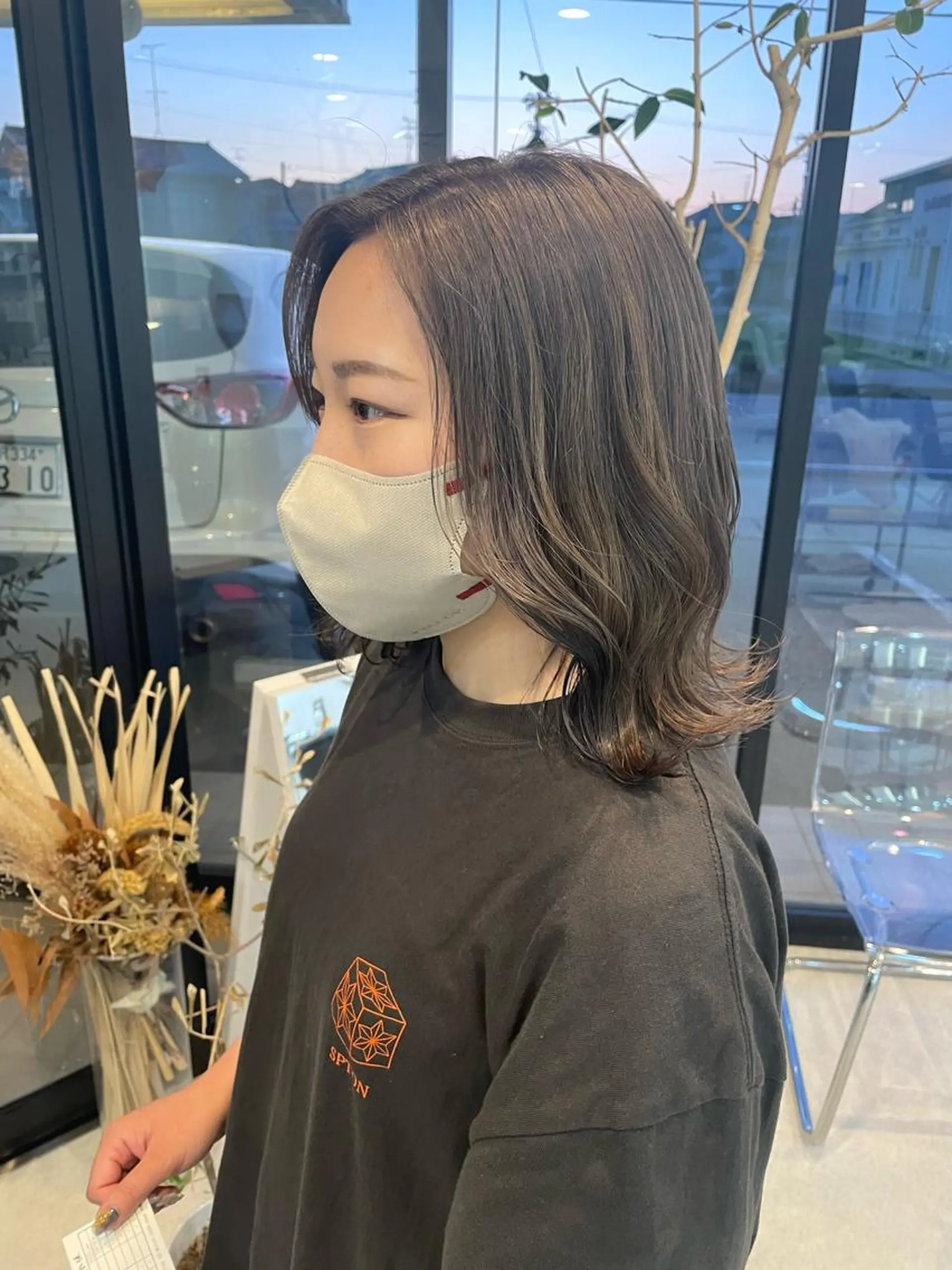 ミディアム 透明感カラーが得意✨ arakawayuaのヘアスタイル