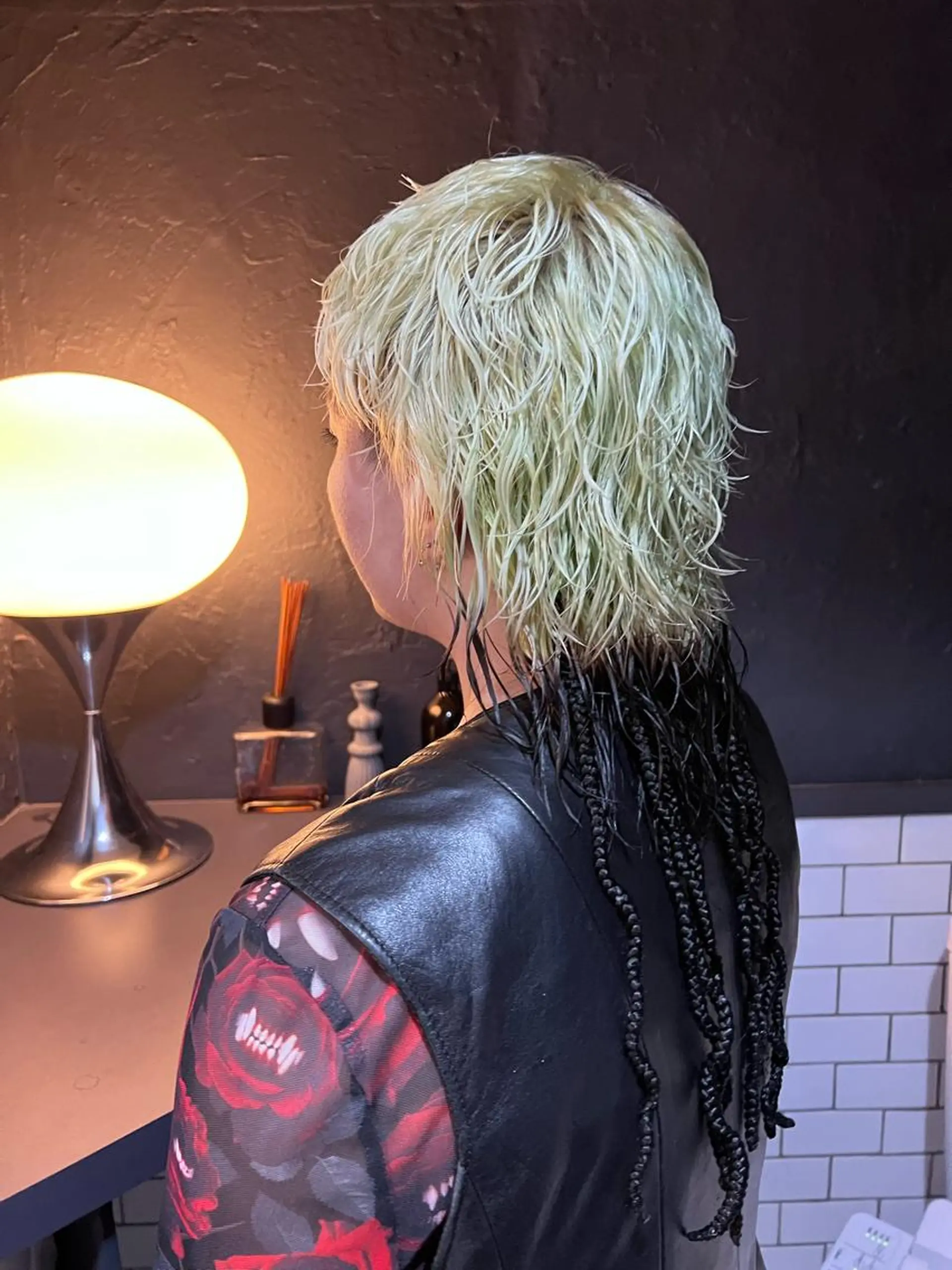 ミディアム ミディアムパーマ 退色まで透明感ある ダブルカラー/リクのヘアスタイル