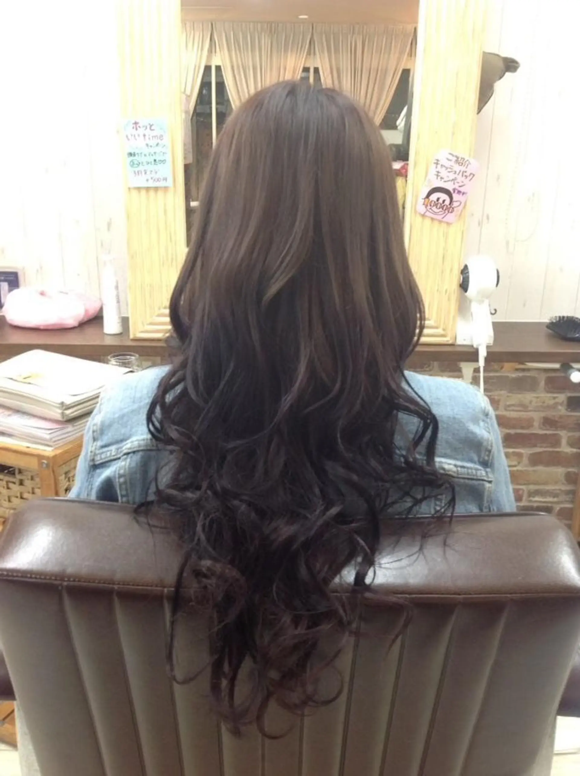 カラー バイオレットカラー 小寺 穂奈実のヘアスタイル