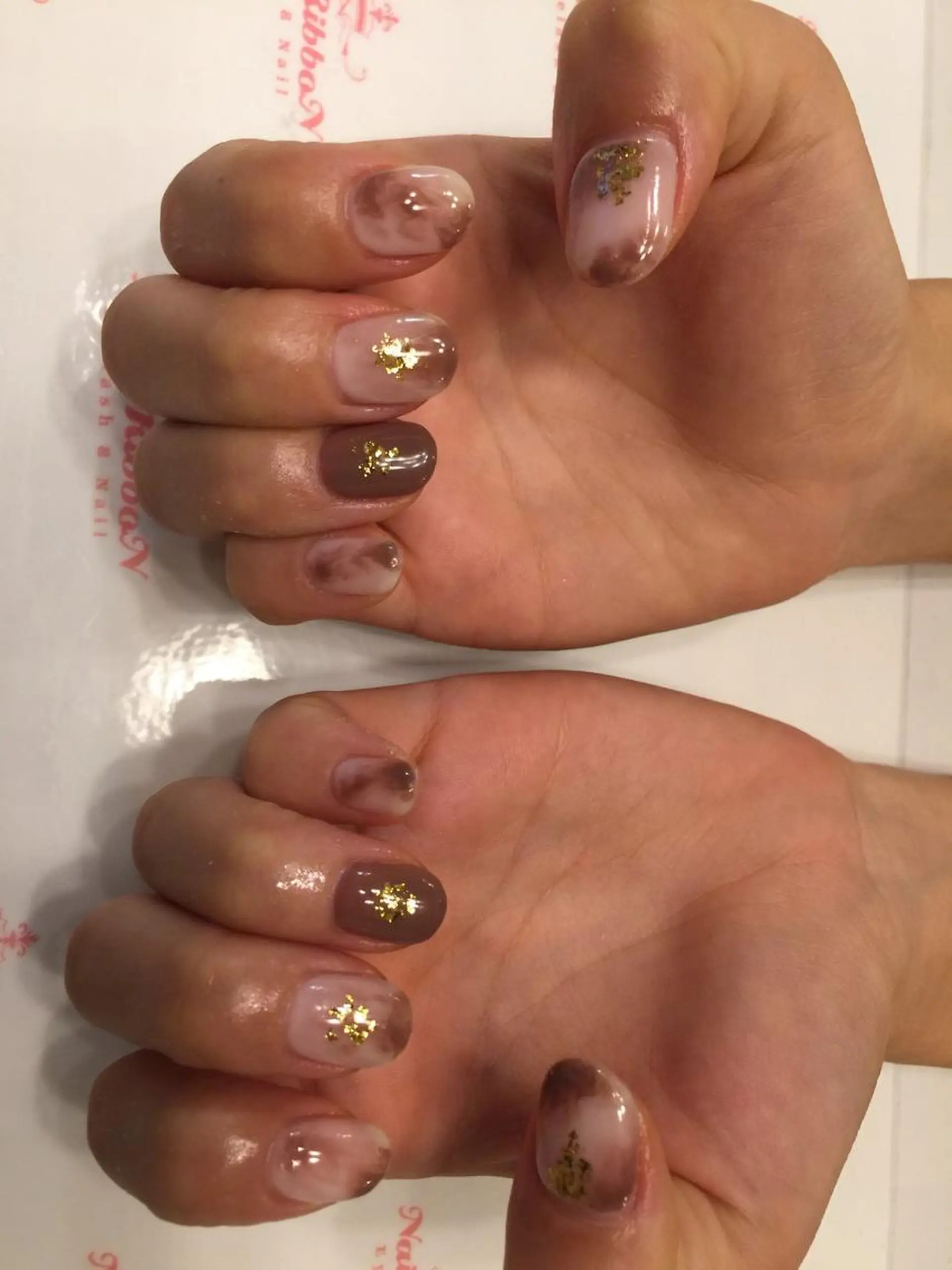 ネイル ネイルリボン 受付スタッフのネイルデザイン