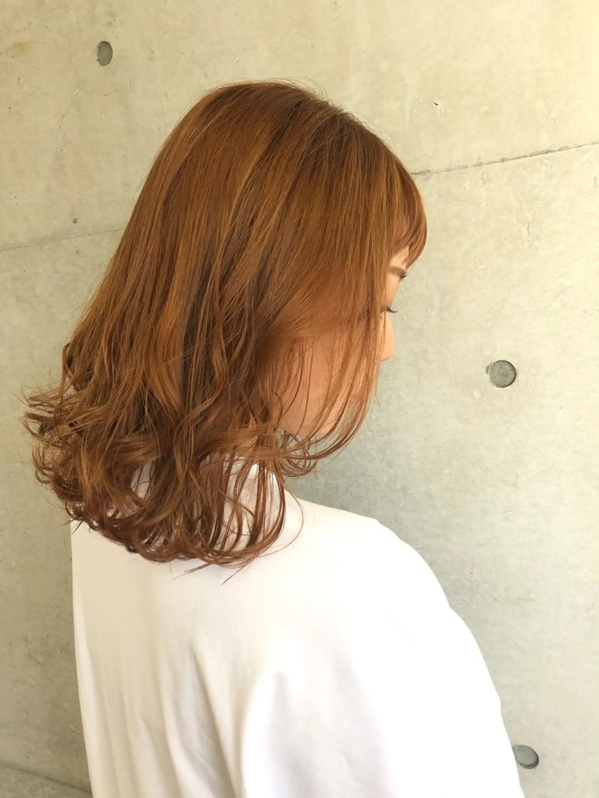 セミロング カラー ベージュカラー オレンジ オレンジベージュ nagisa /縮毛矯正のヘアスタイル