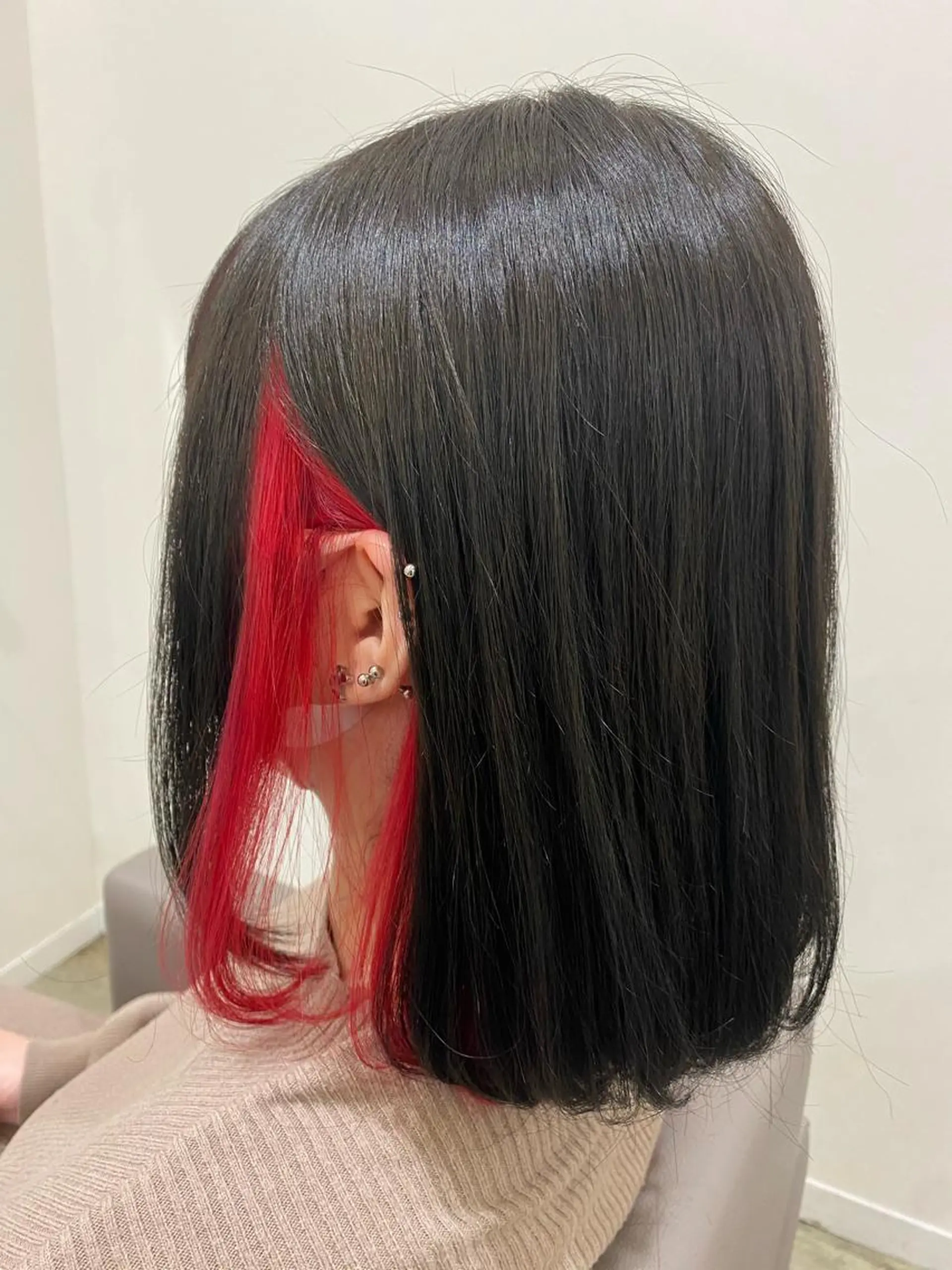 ミディアム カラー Ashanti 磯崎のヘアスタイル