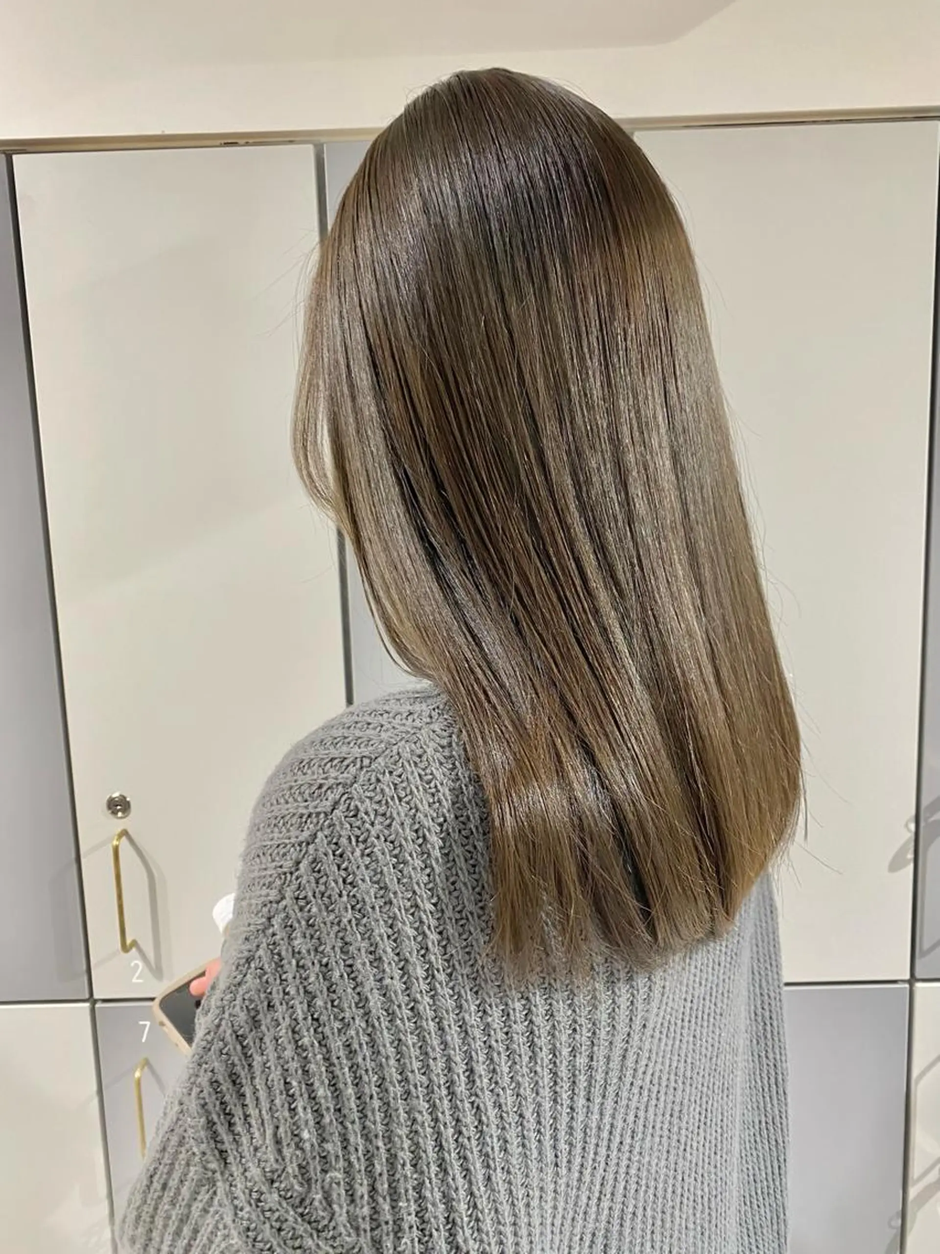 ミディアム カラー ヘアカラー トリートメント LOVESTOIKE 堂本のヘアスタイル