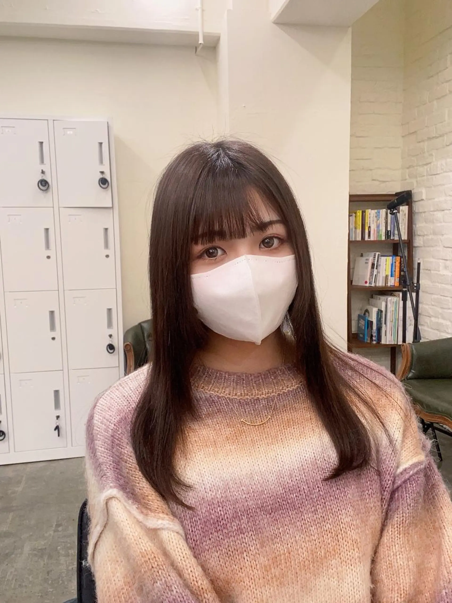 セミロング カラー ウルフ/レイヤー /髪質改善 ナユタのヘアスタイル