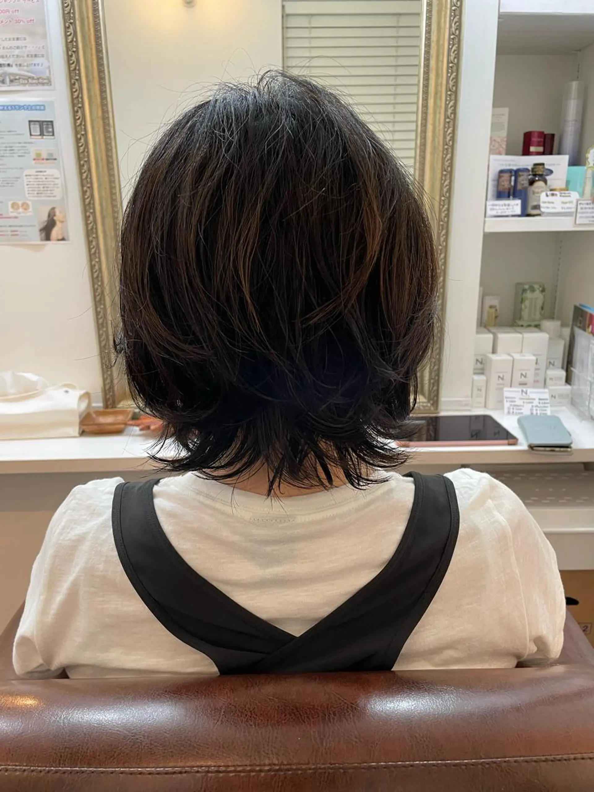 ショート パーマ 外ハネヘア 🌈elua yukaのヘアスタイル