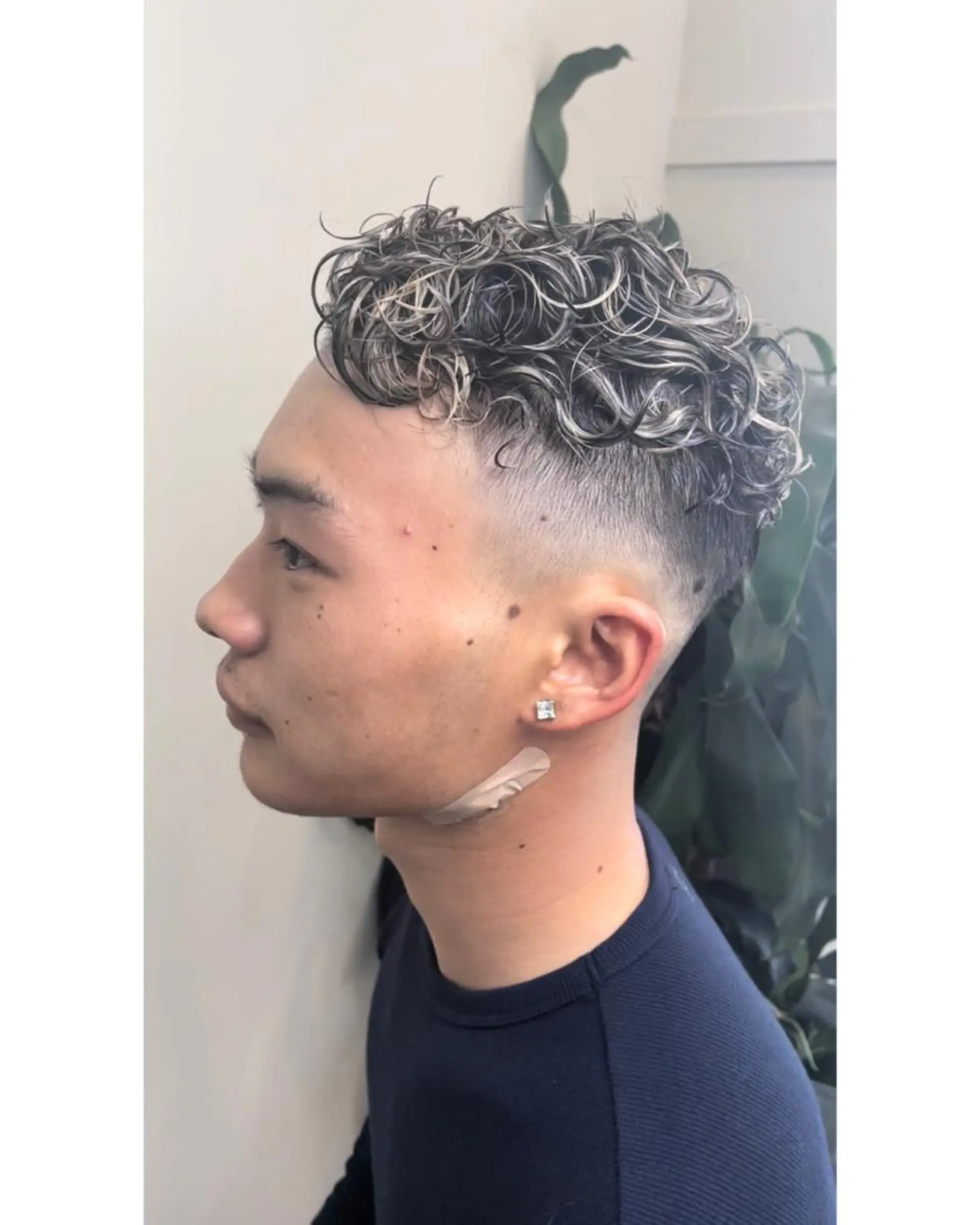 パーマ メンズ メンズハイライト メンズパーマ カット ヘアカラー パーマ WEST OLAND加藤圭介のヘアスタイル