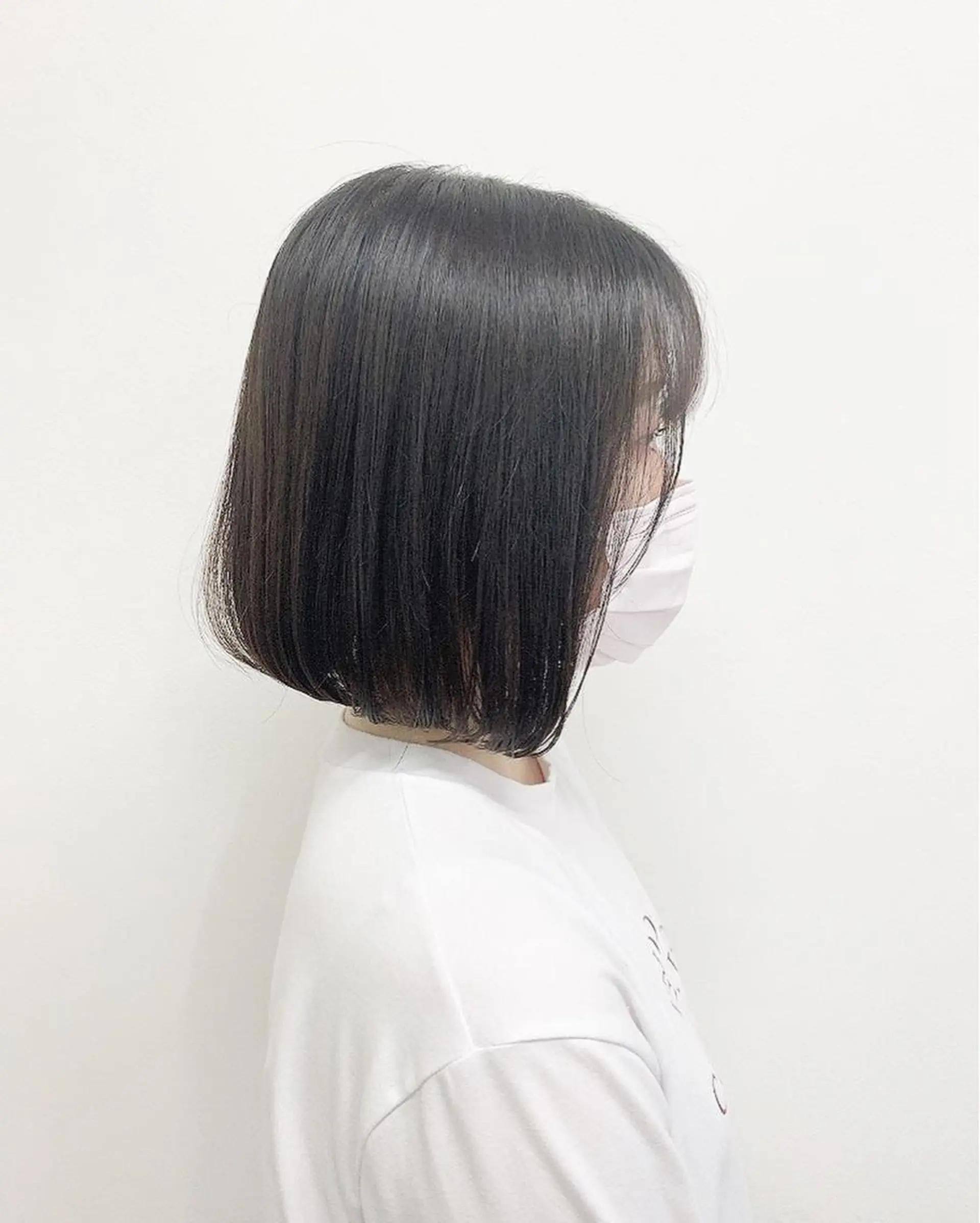 ショート カット 肌に馴染む暗髪 梅田・増田のヘアスタイル