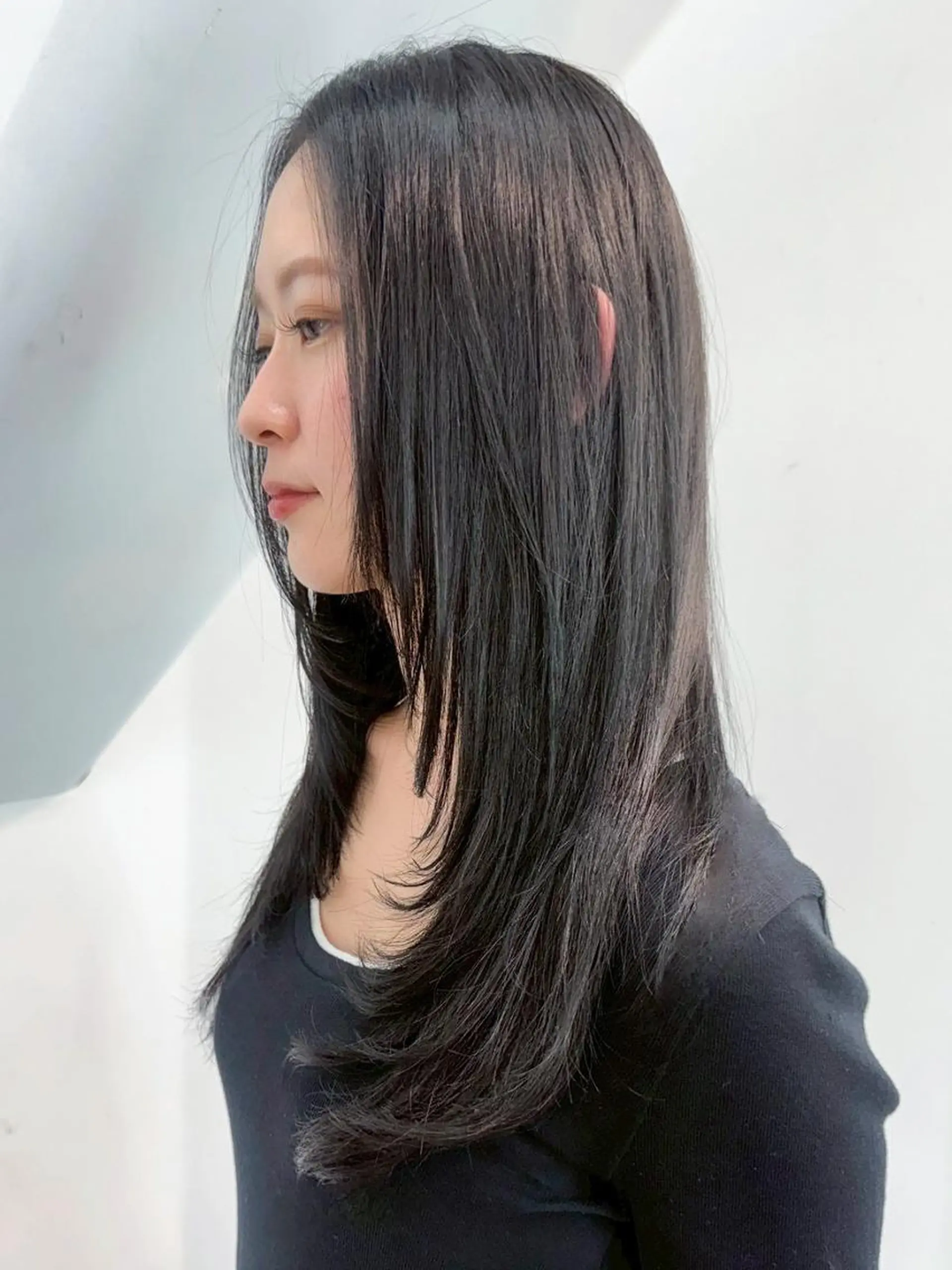 セミロング カラー ベージュカラー ココアベージュ 顔まわりレイヤー 顔周りカット 韓国風ヘア カット ヘアカラー トリートメント ITbyALBUM 浦和店のヘアスタイル