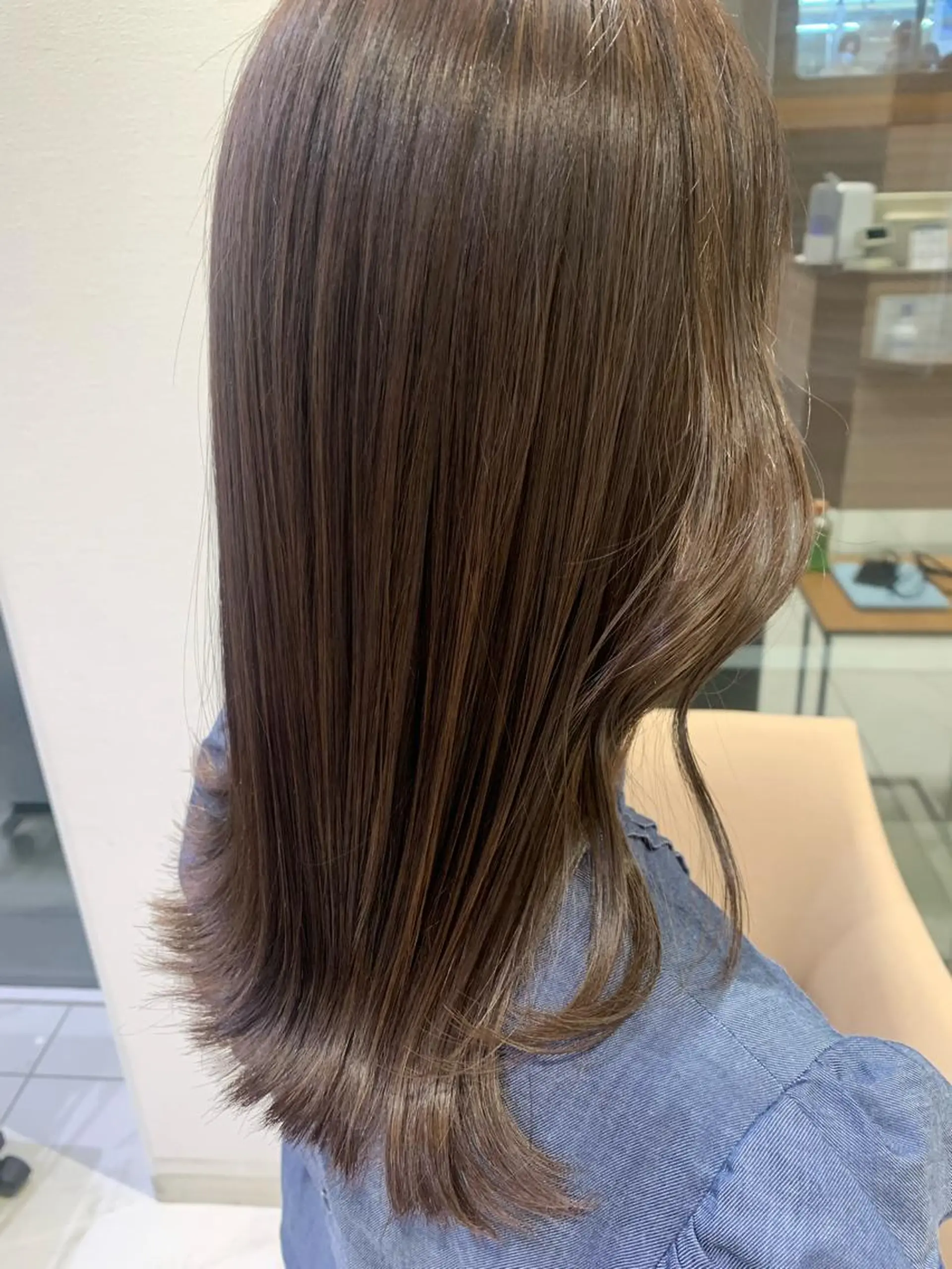 ミディアム カラー ヘアカラー 山田 悠朱里のヘアスタイル