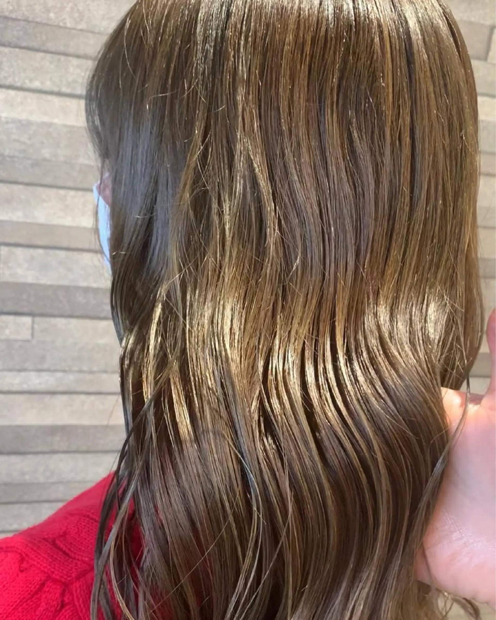 セミロング カラー グレージュ ハイライトカラー オリーブグレージュ オリーブグレー ハイライト Gain所属・Gain Nanamiのエステ・リラクイメージ