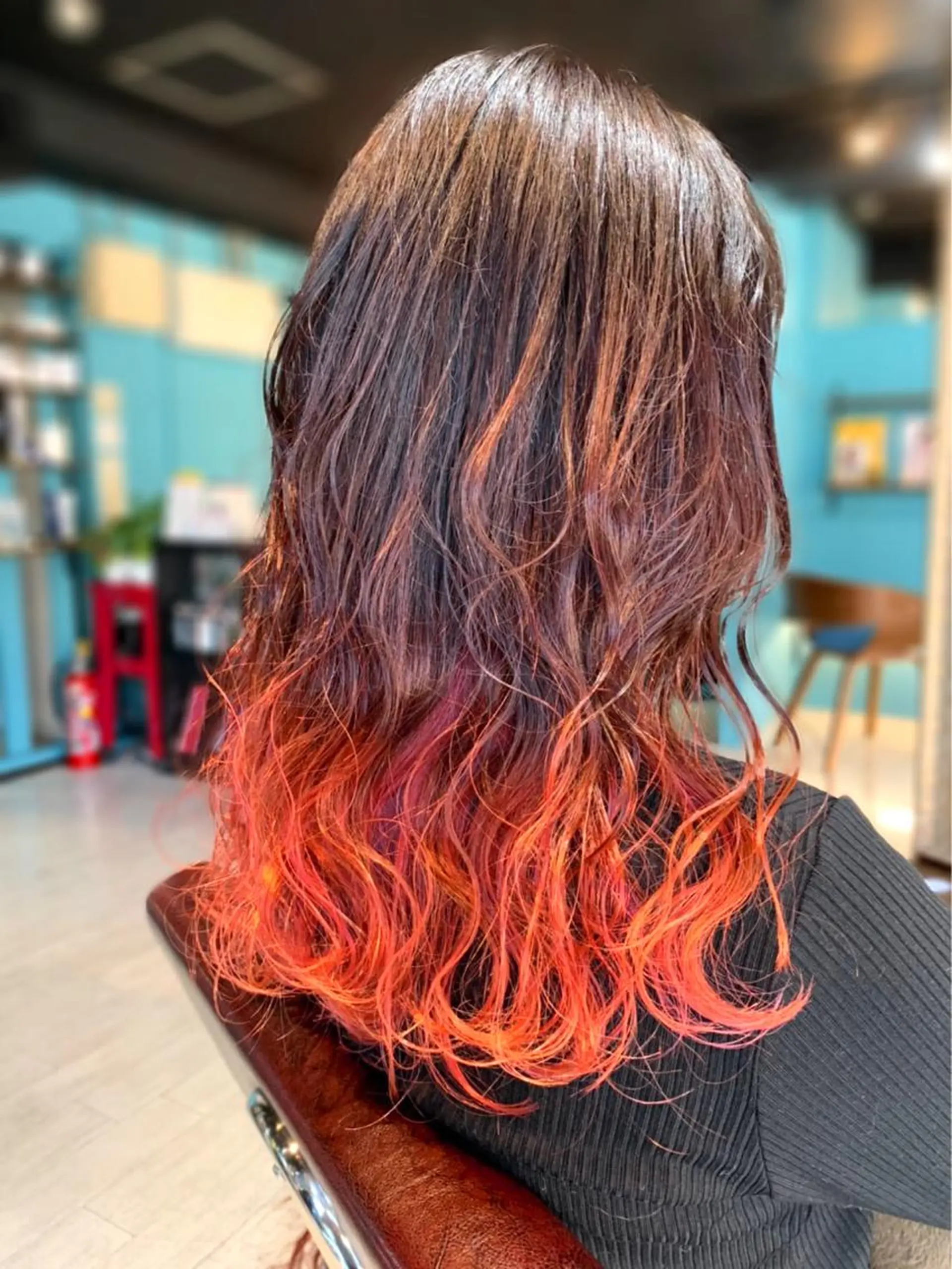 ロング 末石 智のヘアスタイル