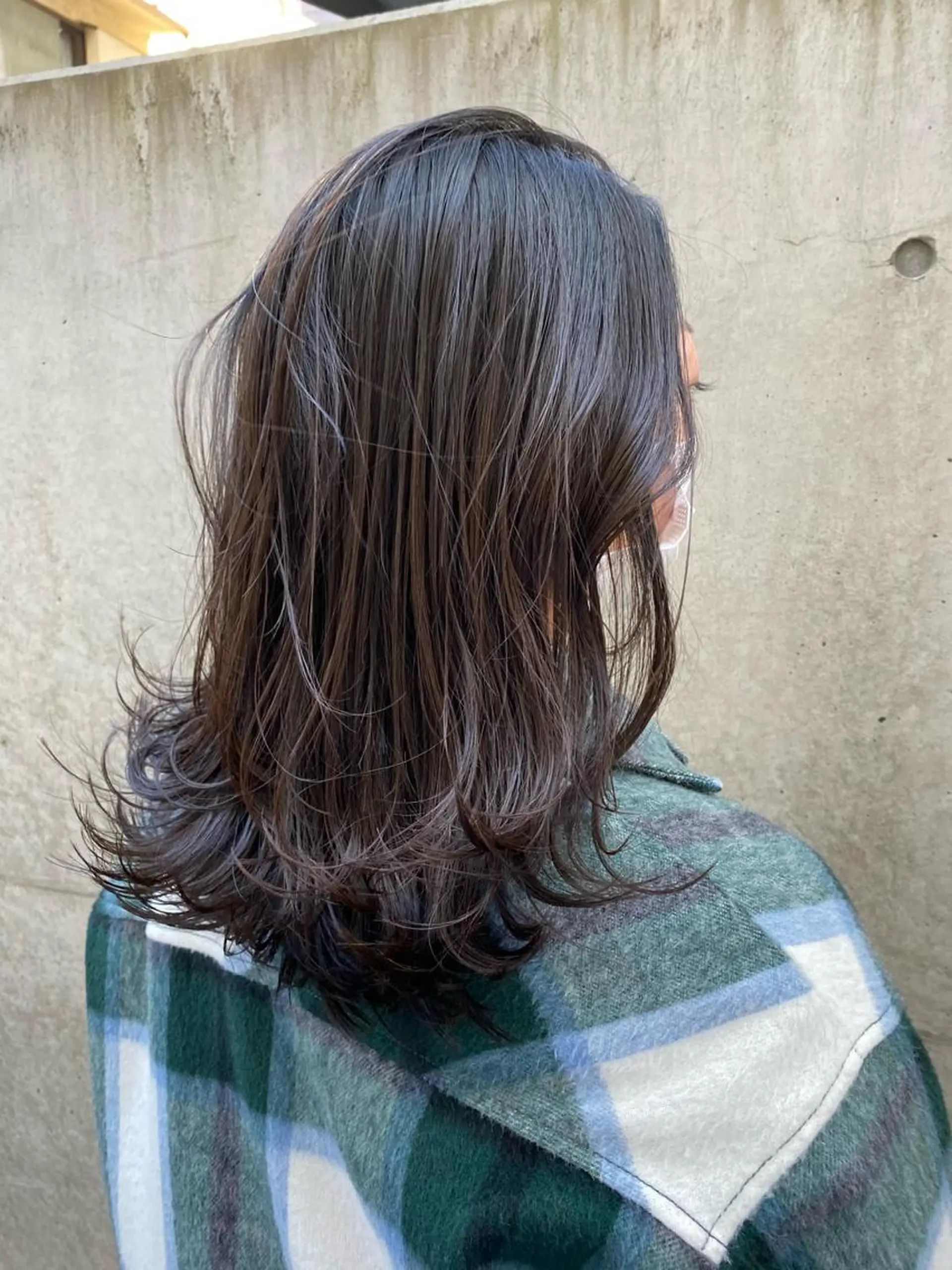 ミディアム カラー カット ヘアカラー トリートメント 顔周り/ブリーチなし /縮毛矯正🫧伊勢のヘアスタイル