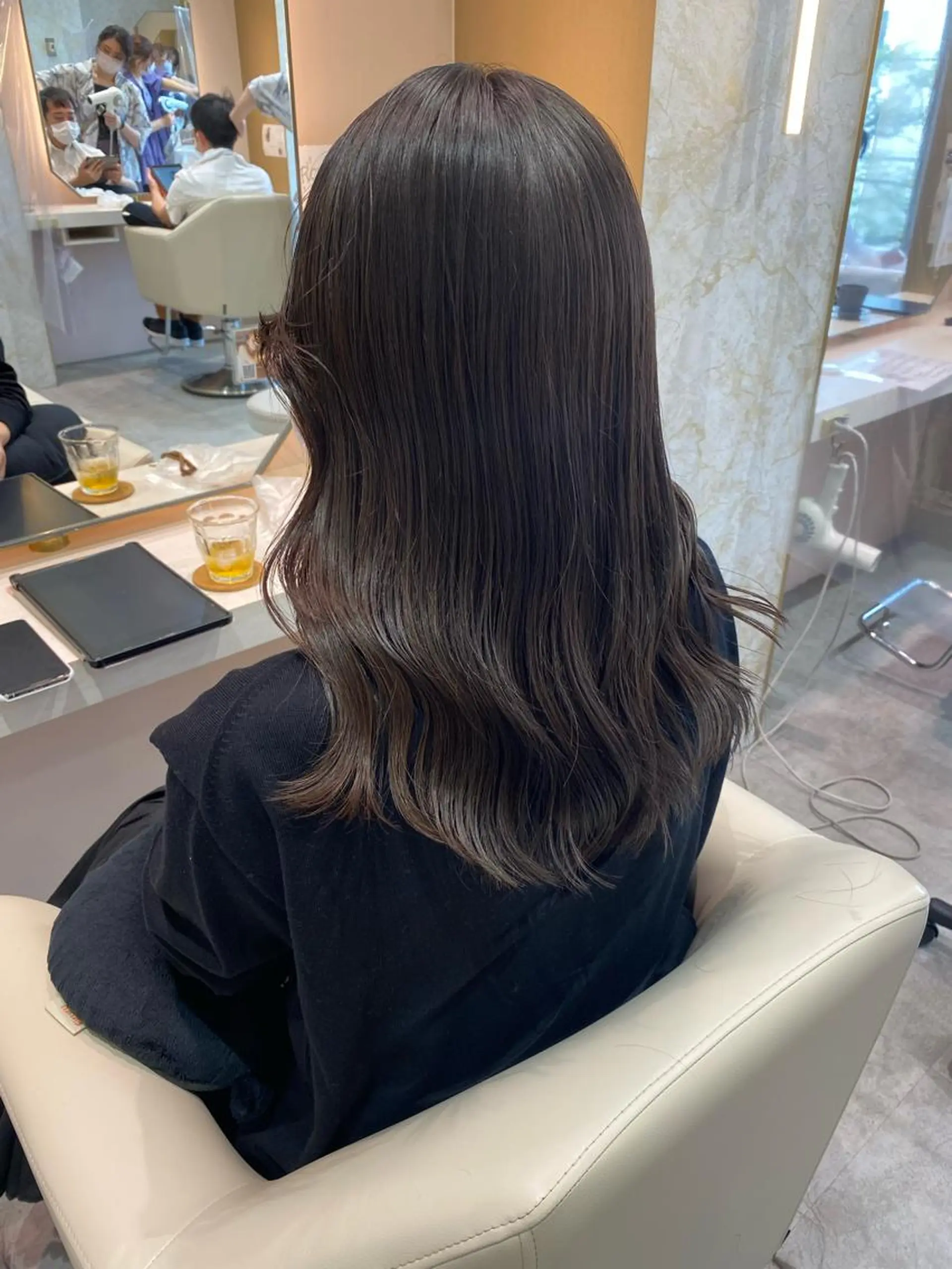 ミディアム カラー 店長/mao/ 前髪/顔周りカットのヘアスタイル