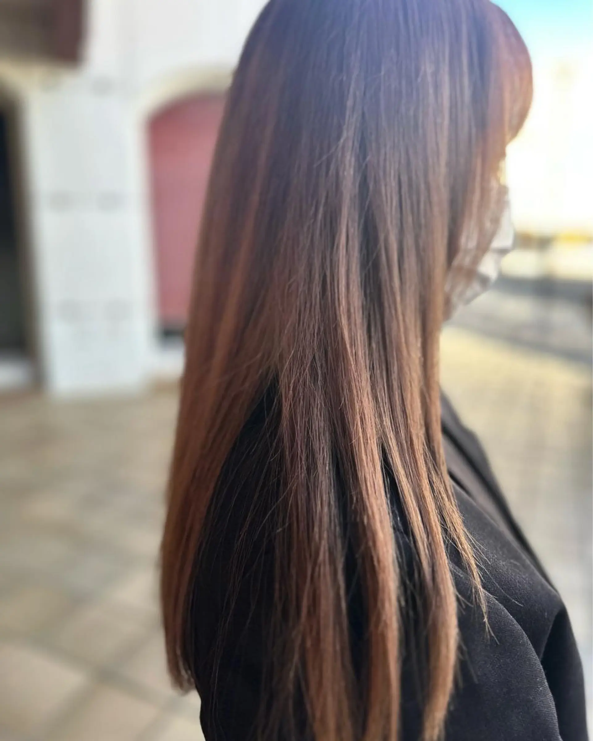 ロング 横山 千春のヘアスタイル