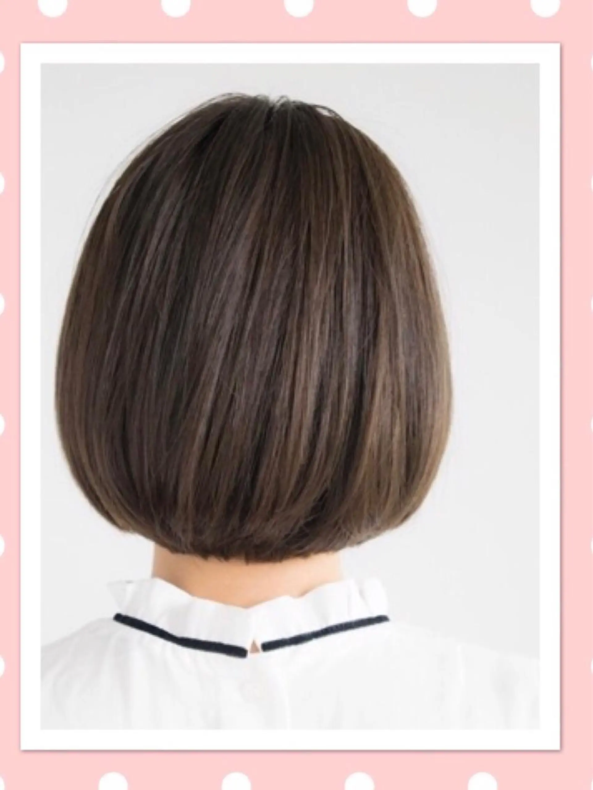 ショート アッシュ アッシュブラウン 嶋村 望美のヘアスタイル