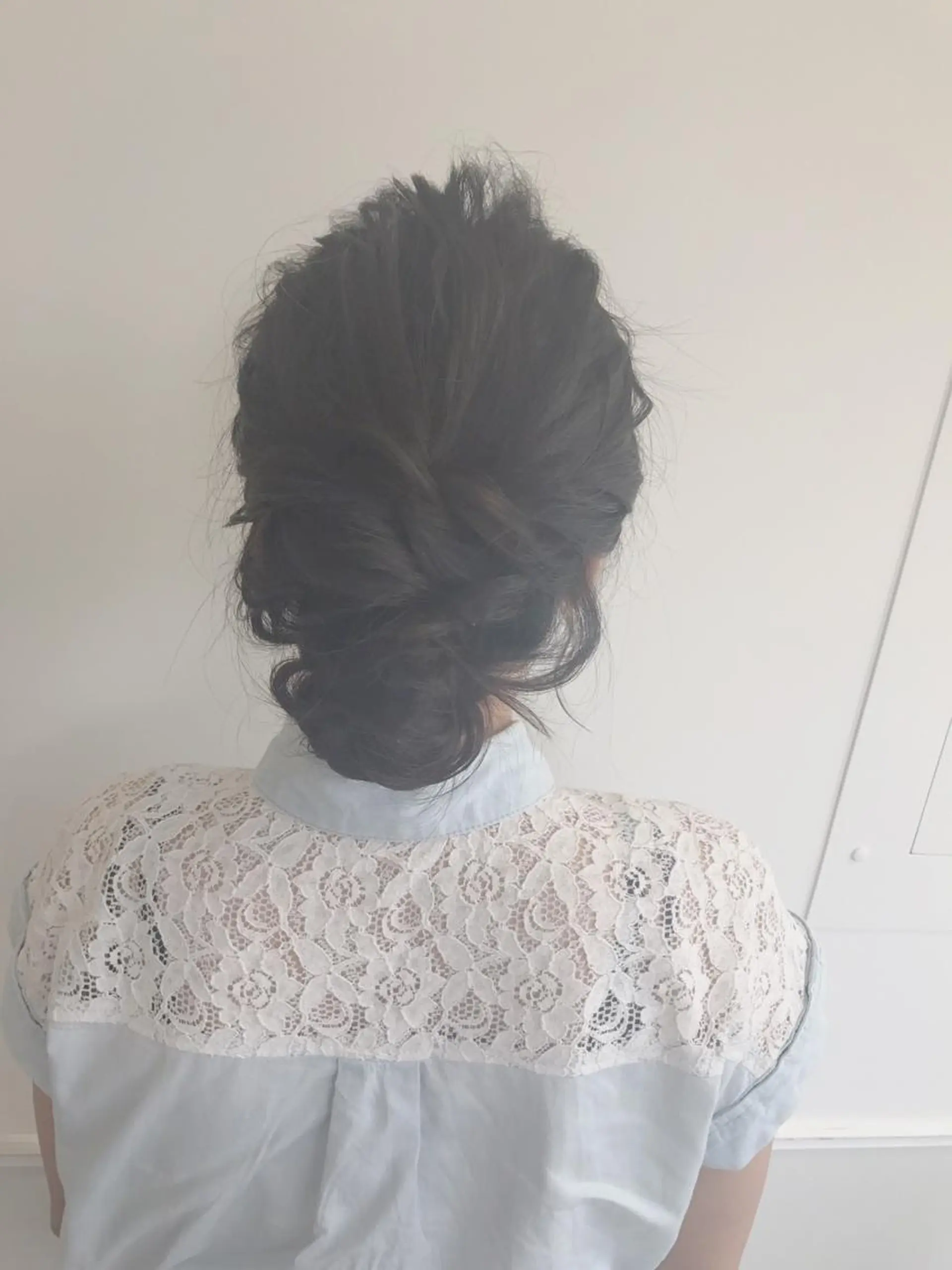 セミロング ヘアアレンジ ヤマナカ エリカのヘアスタイル