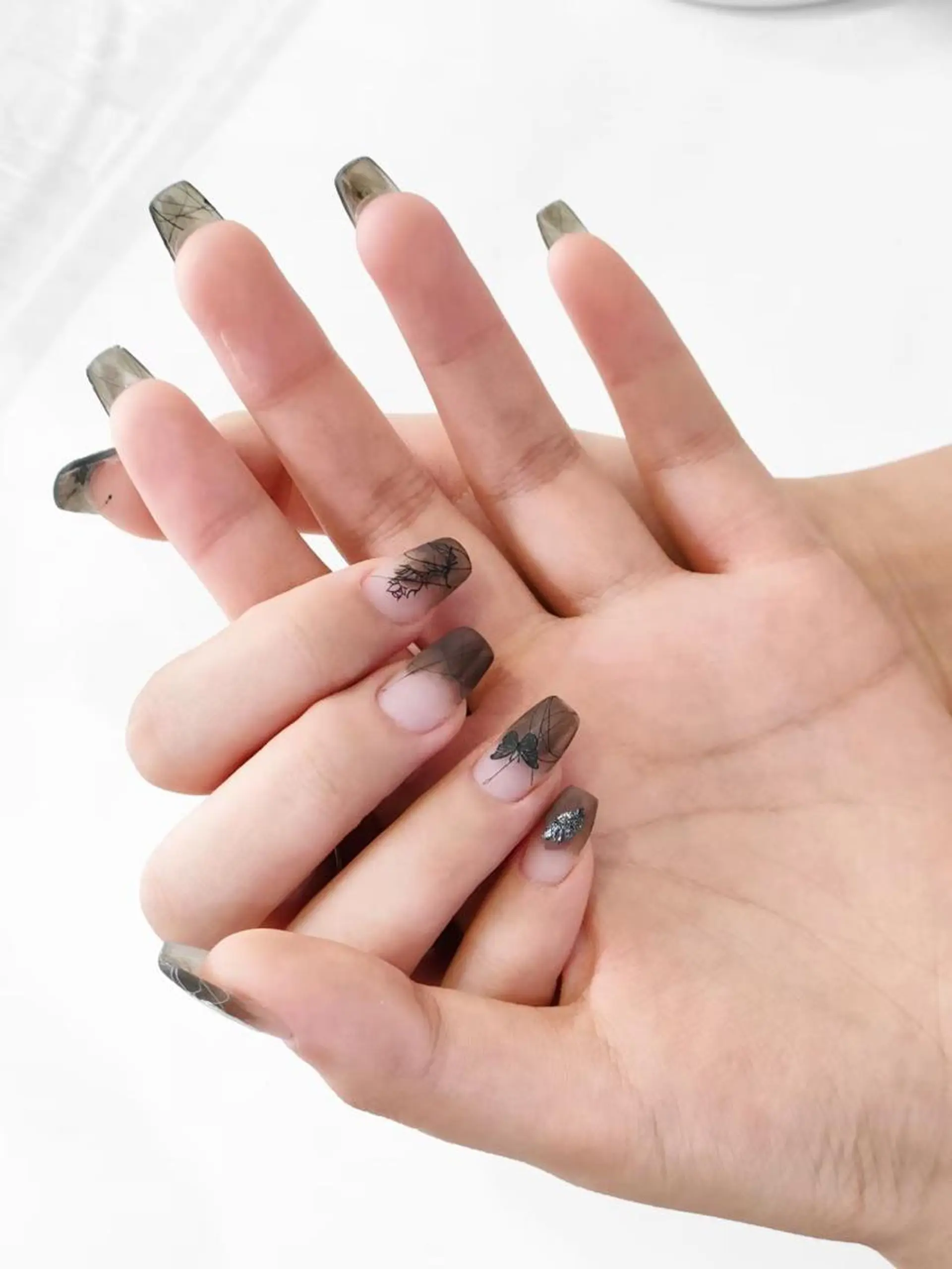 ネイル ゆず秋葉原 Vickyのネイルデザイン