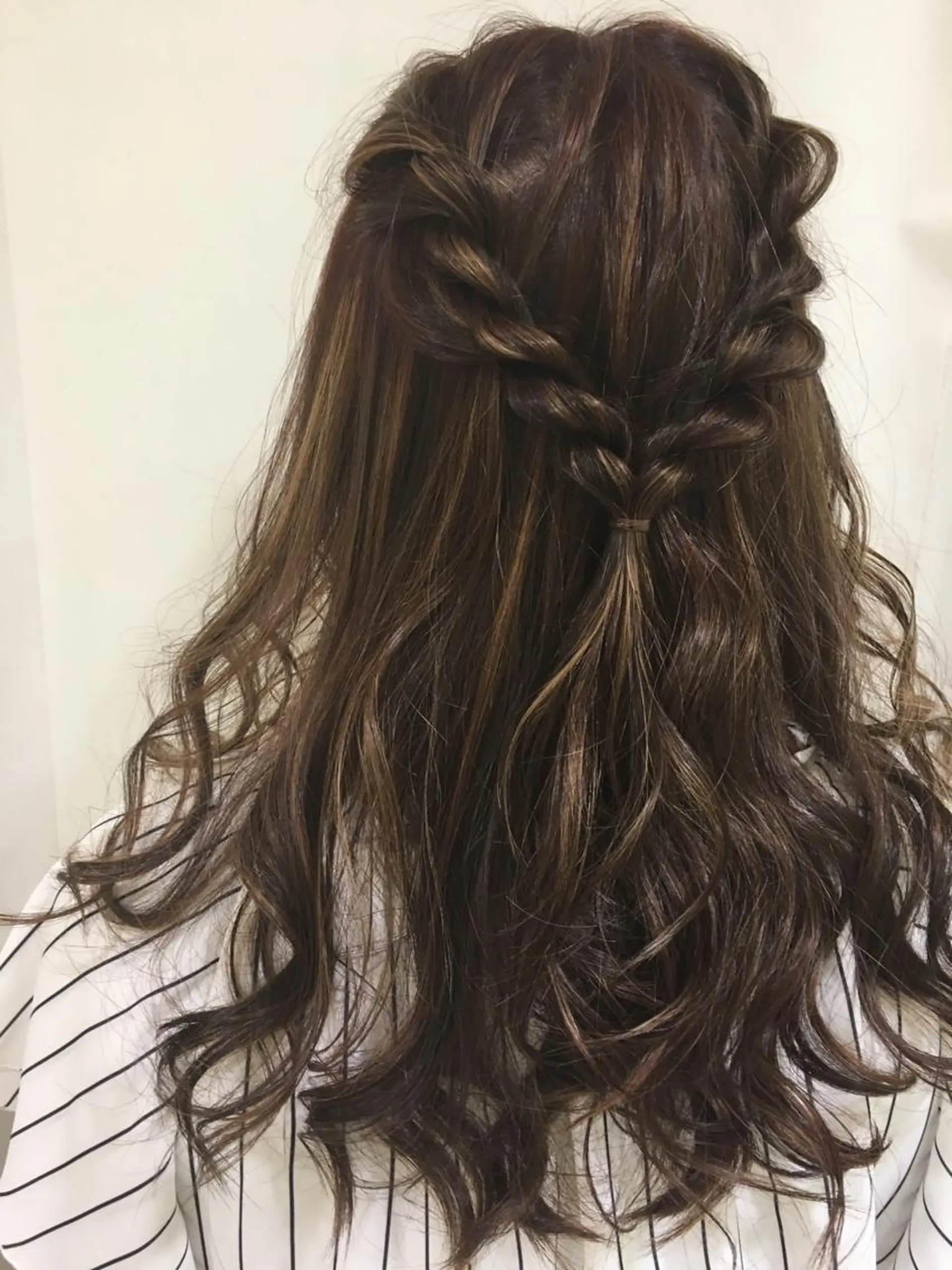 セミロング カラー ヘアアレンジ メッシュ きむえり/髪質改善 /うねり広がり改善のヘアスタイル