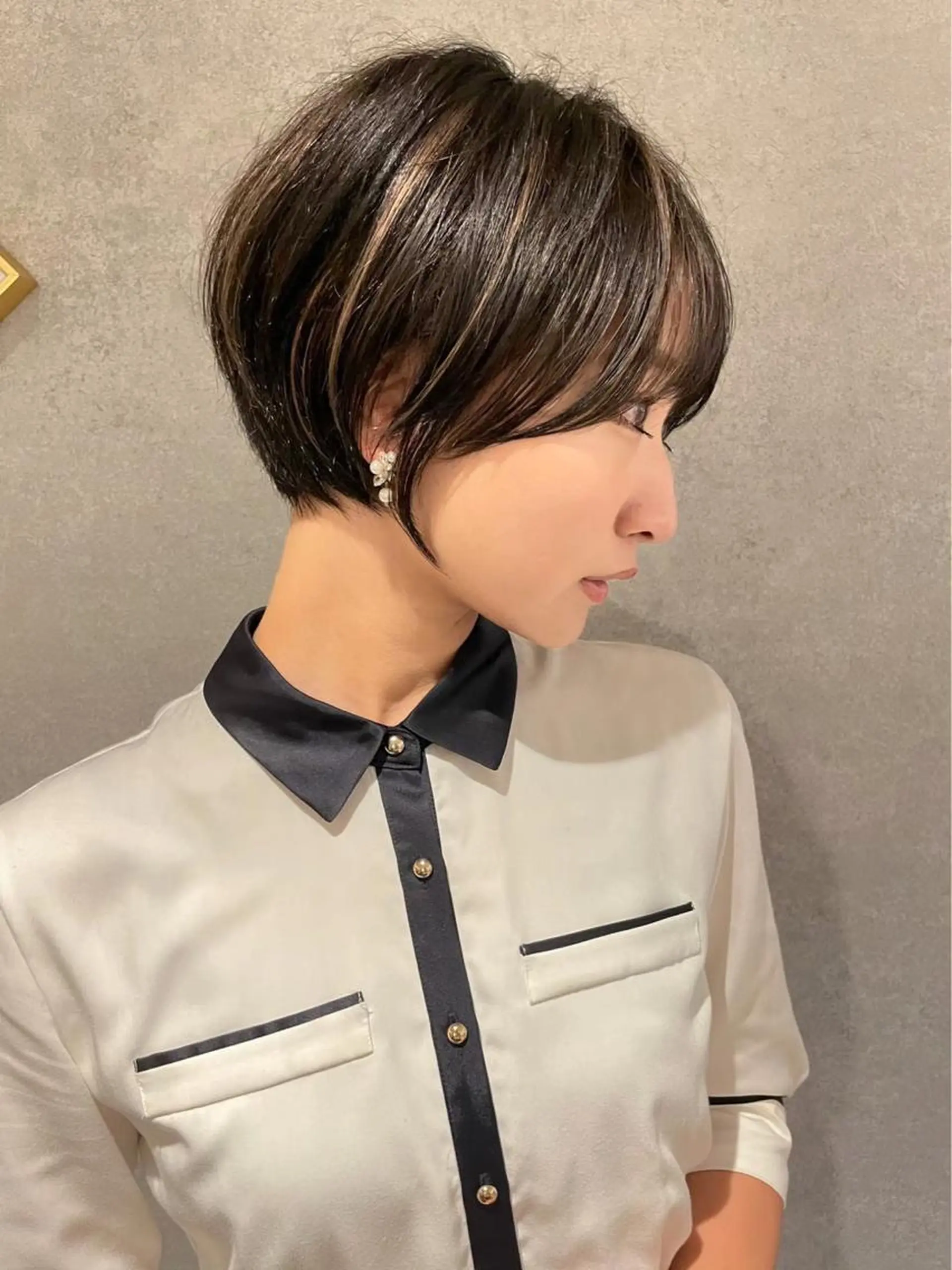 ショート カラー ヘアカラー トリートメント Aster 店長 れおん✂️のヘアスタイル