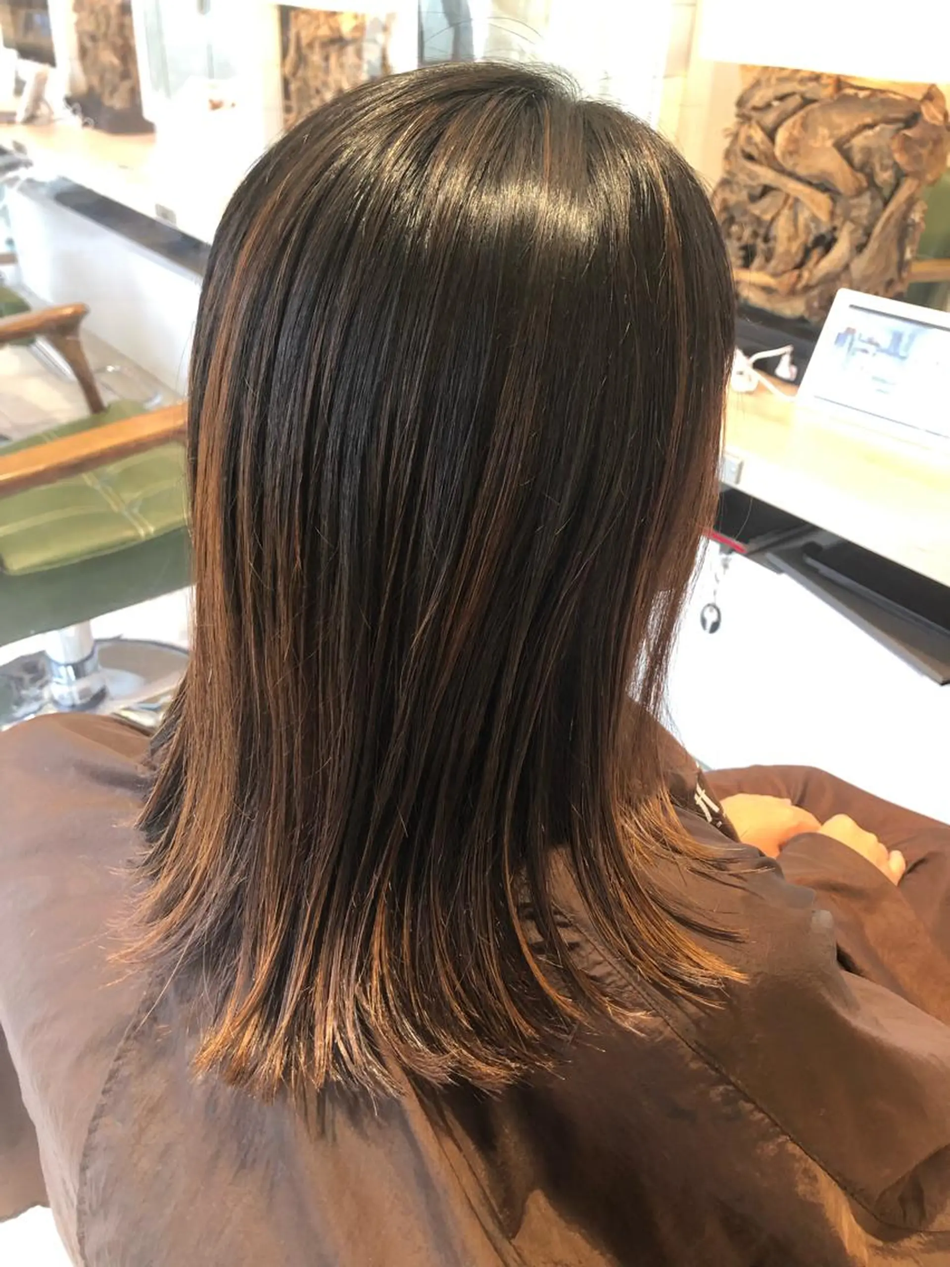 セミロング ハイライト カット 池田 美紀のヘアスタイル