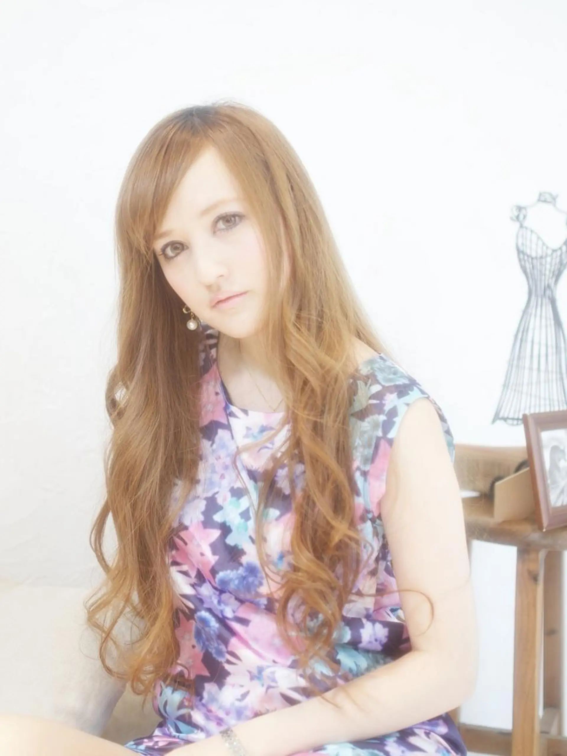 ロング カラー パーマ 透明感カラー 小顔カット ✨hair make flencia✂️✨のヘアスタイル