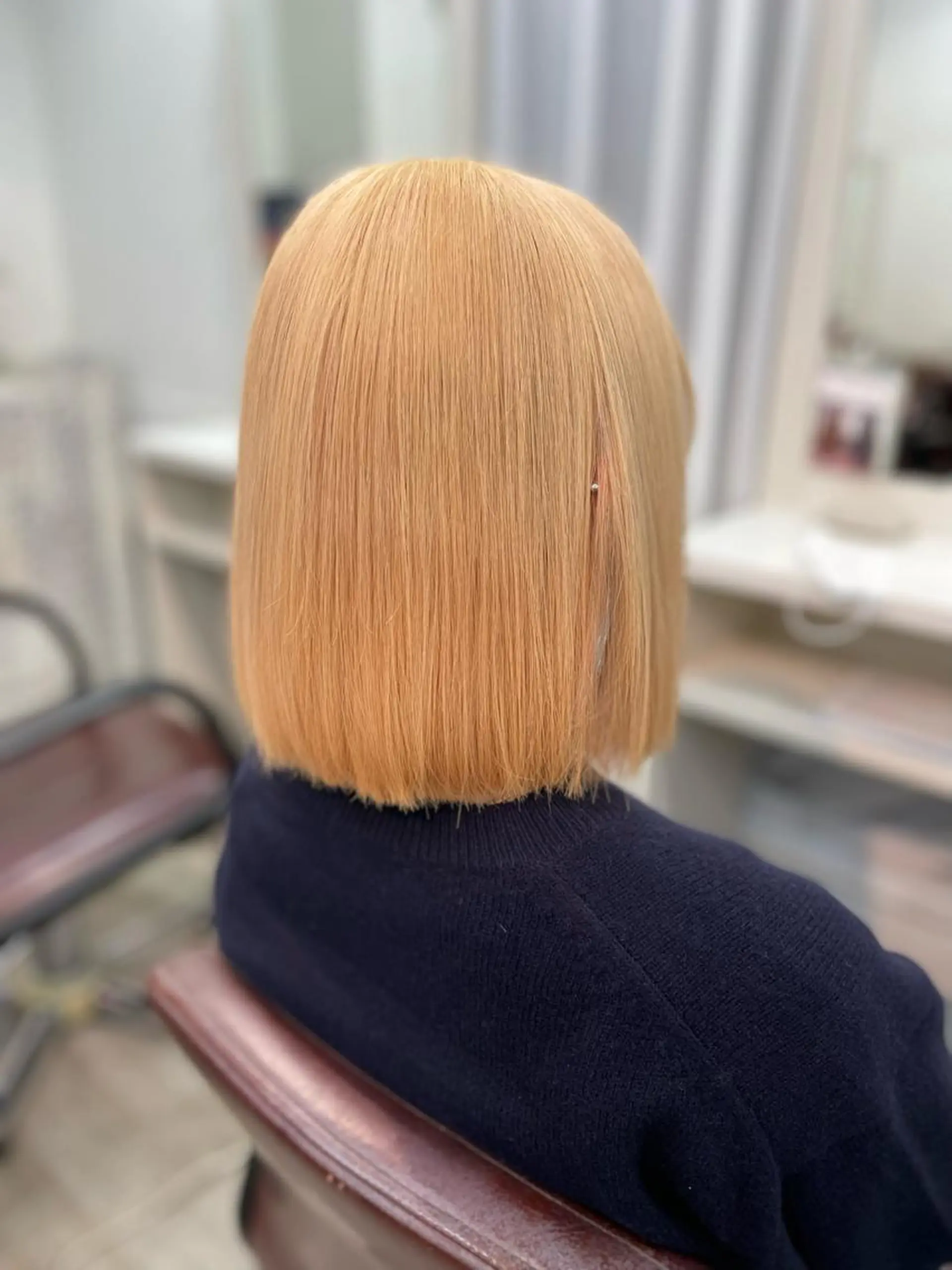 ショート カラー ブリーチ ヘアカラー ヘアセット 韓国ヘア🤍髪質改善 🇰🇷AKANEのヘアスタイル