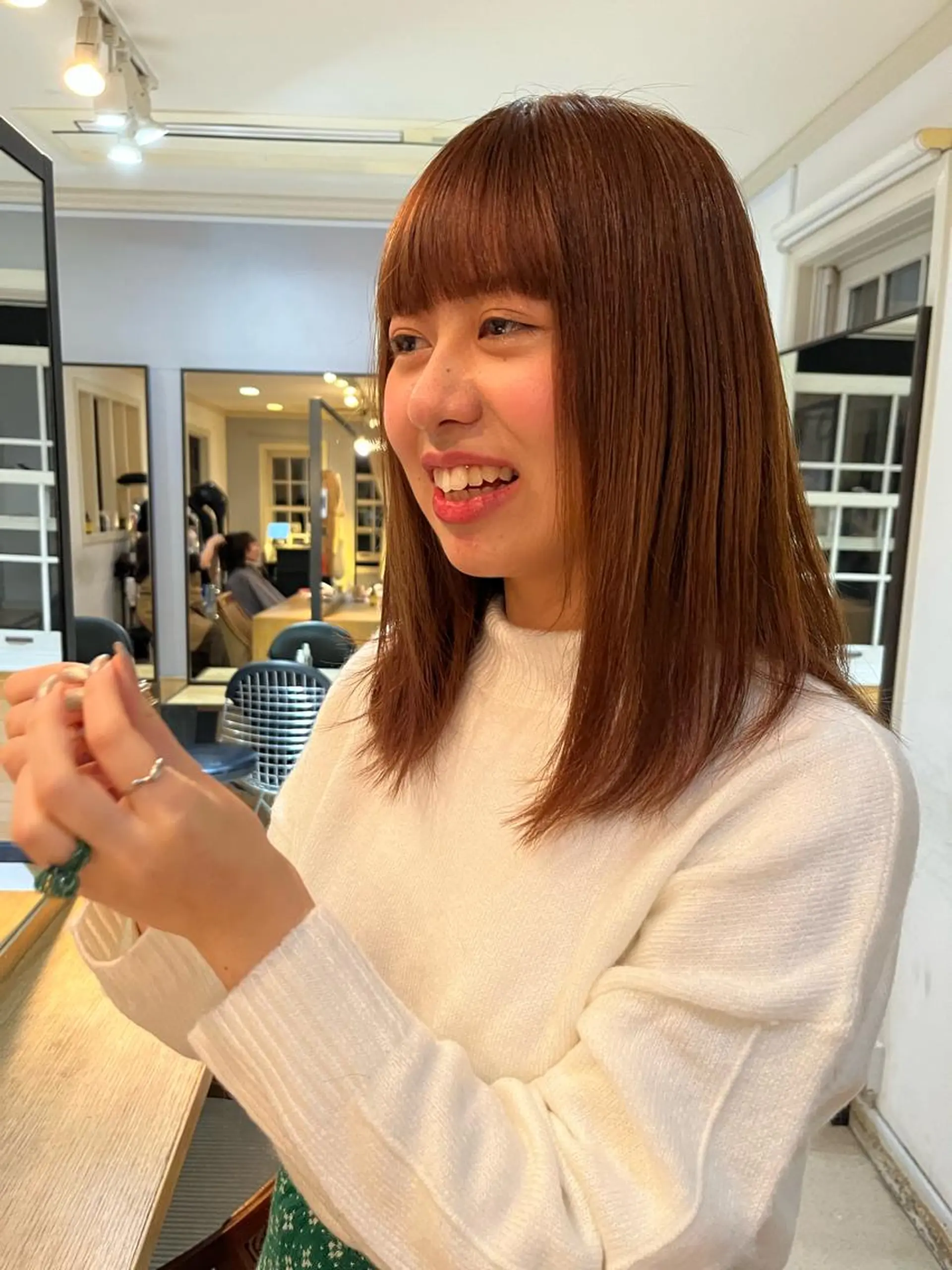 セミロング カラー ヘアカラー トリートメント eri kinjoのヘアスタイル