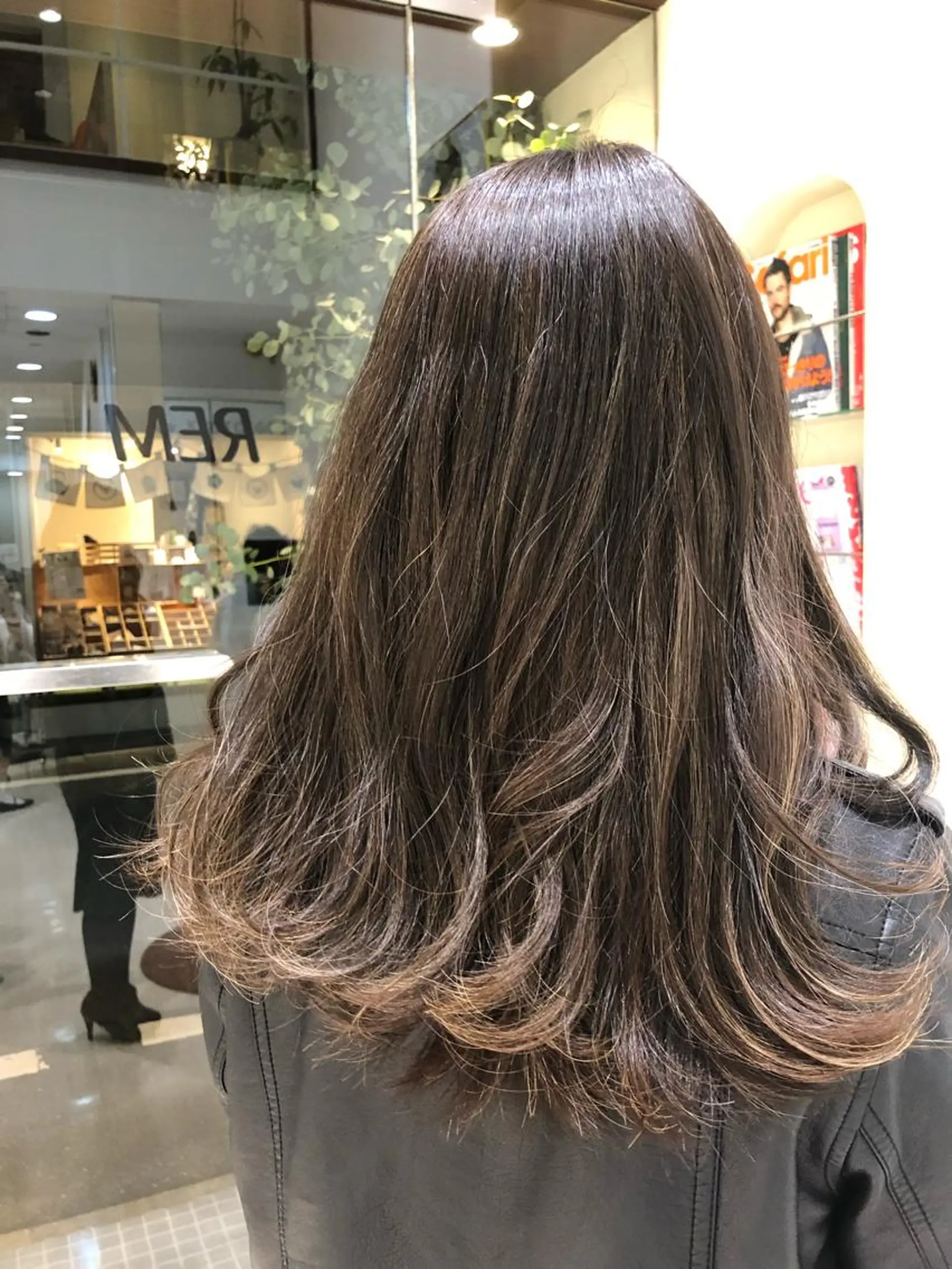 ロング カラー ハイライトカラー ハイトーンカラー ハイライト ヘアカラー 河原町/艶髪/西田 晴香のその他イメージ