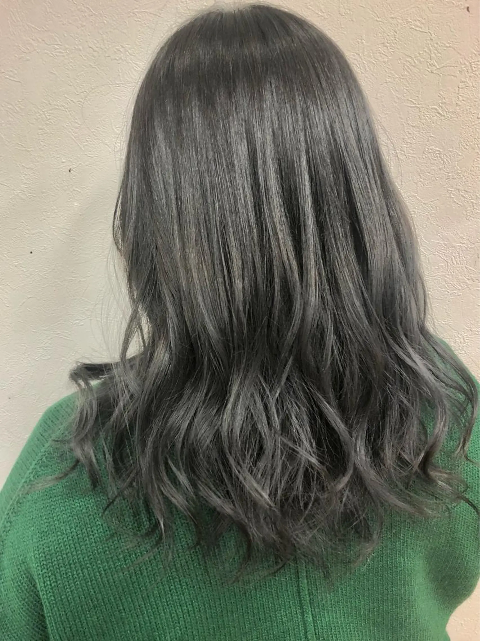 カラー ダブルスキルエクステ /羽エクステ白石宇由のヘアスタイル