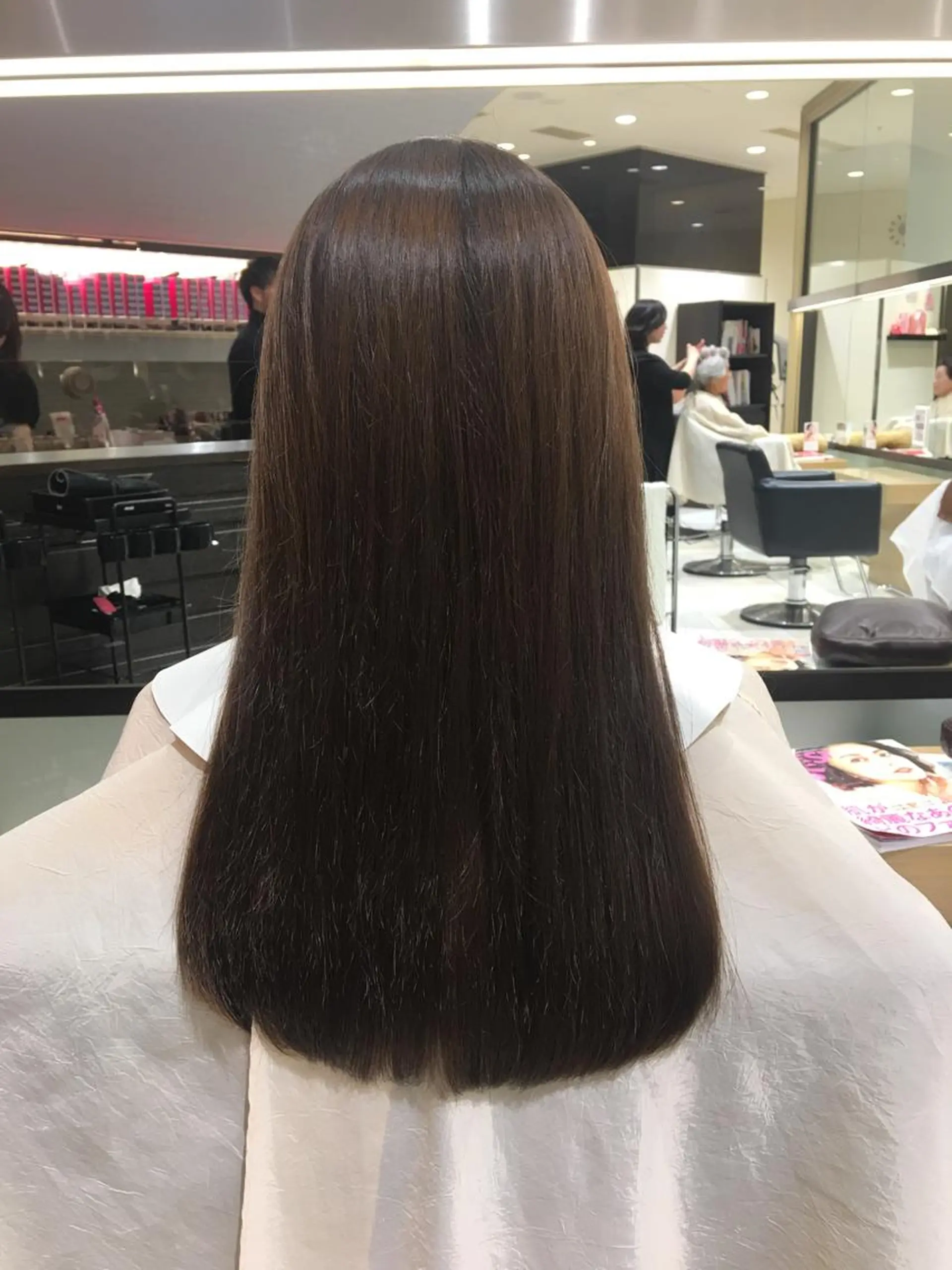 ロング 黒田恵里香ショート カットモデル募集中のヘアスタイル