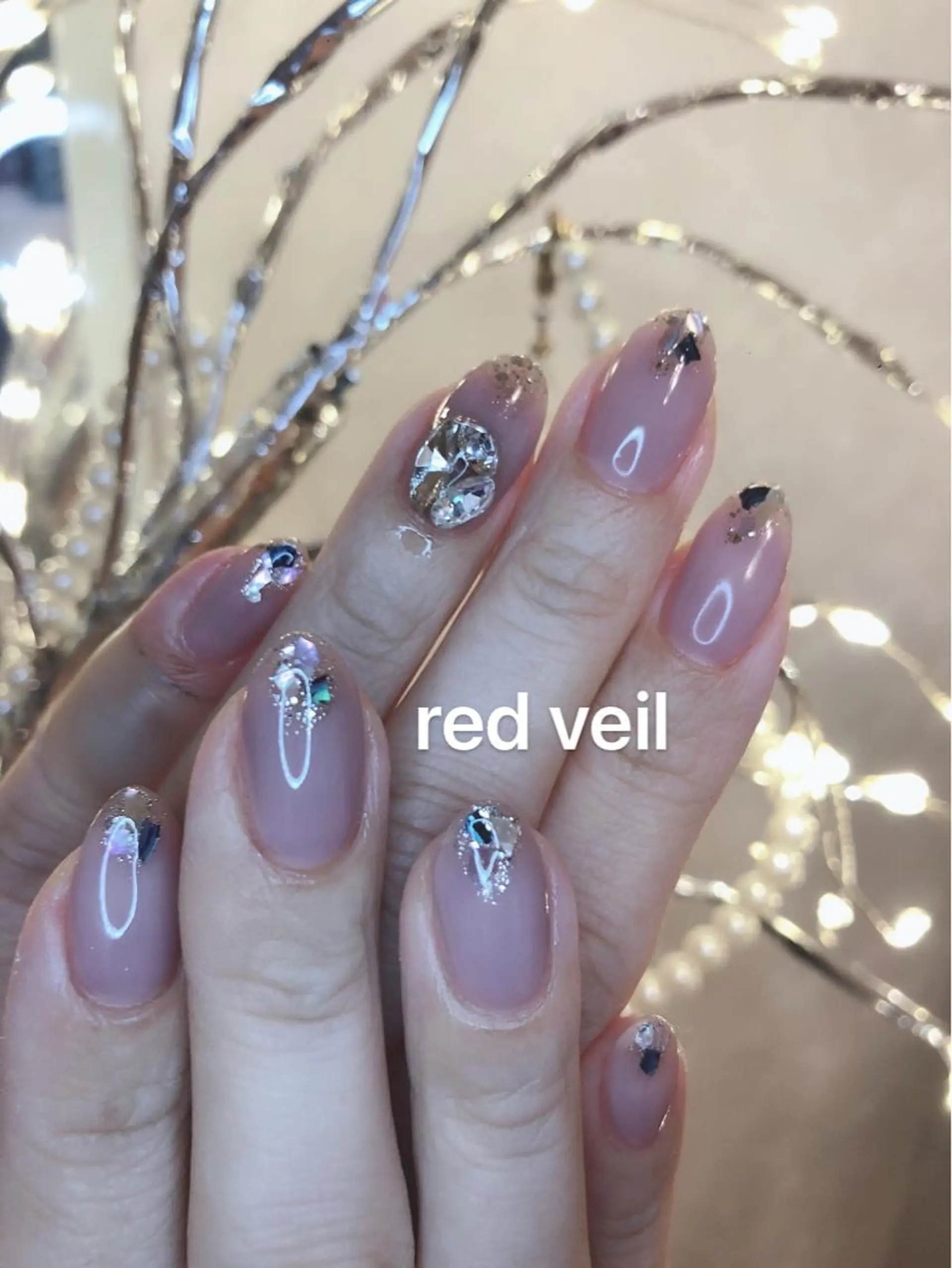 ミディアム ネイル 長さ出し専門 nynaのネイルデザイン