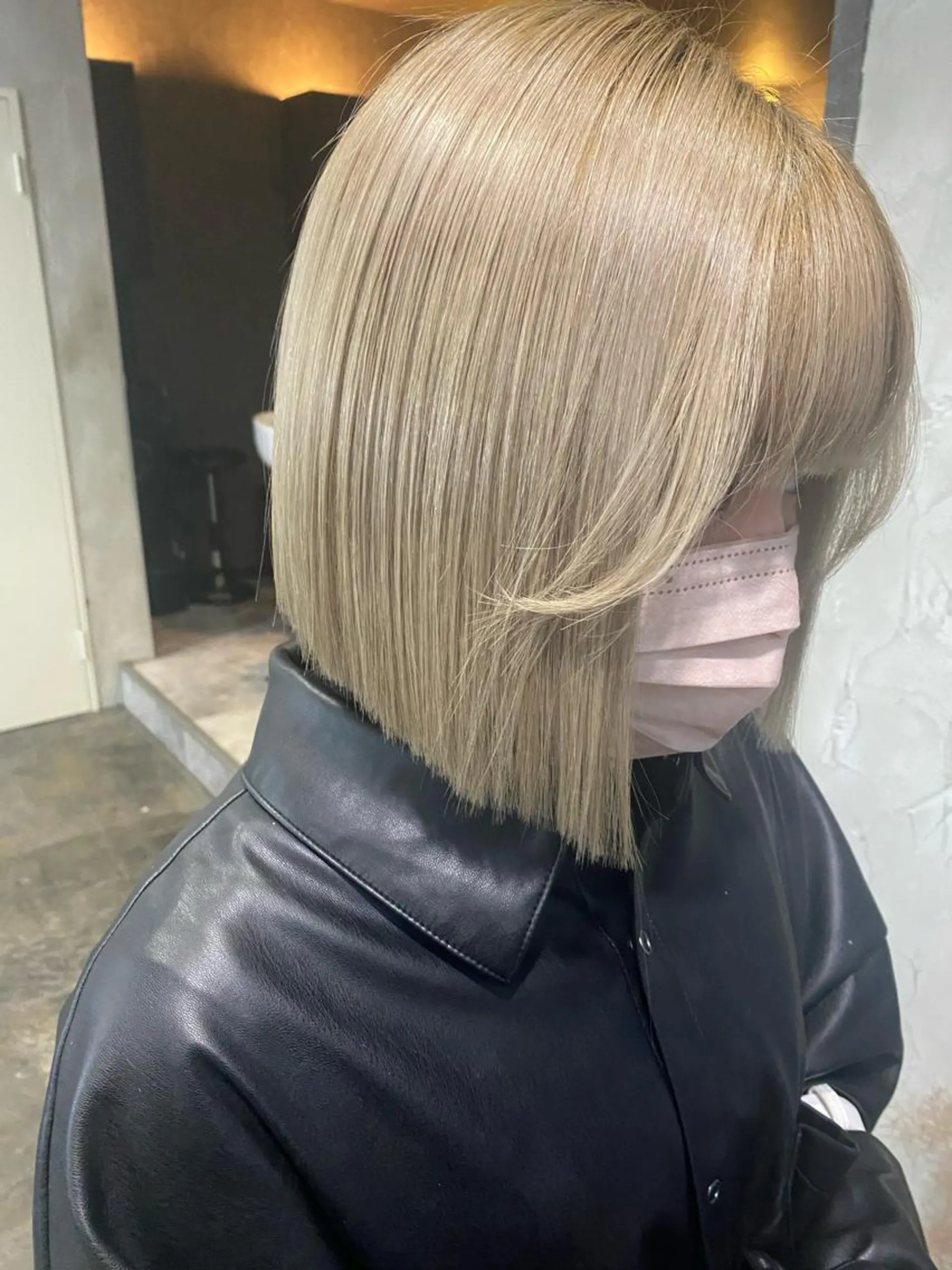 ショート カラー 佐伯 鼓乃美のヘアスタイル