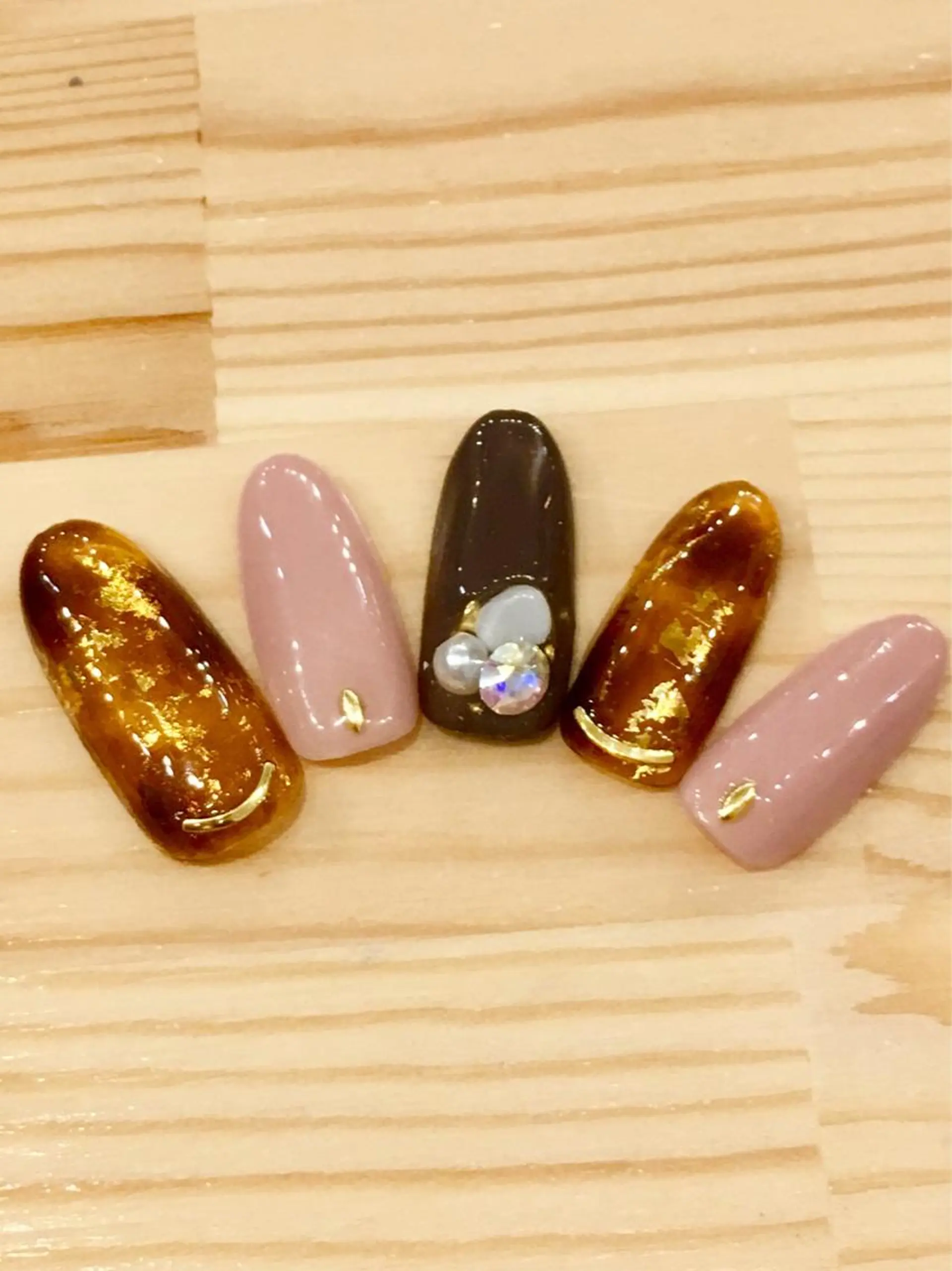 ネイル NAIL Alaia 𓇼のネイルデザイン