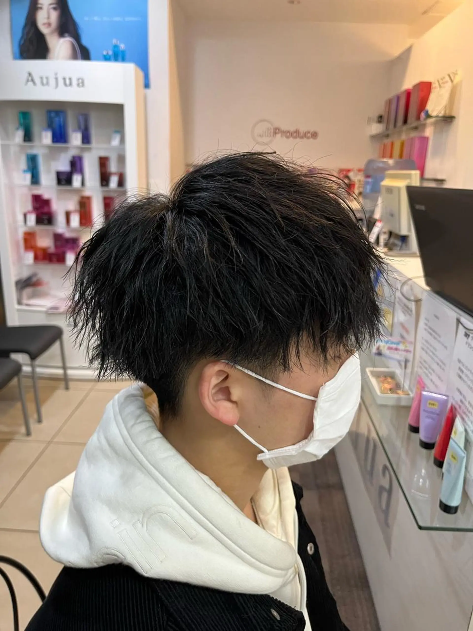 ショート パーマ メンズ カット パーマ 韓国メンズヘア/ 毛流れヘア　須田龍世のヘアスタイル