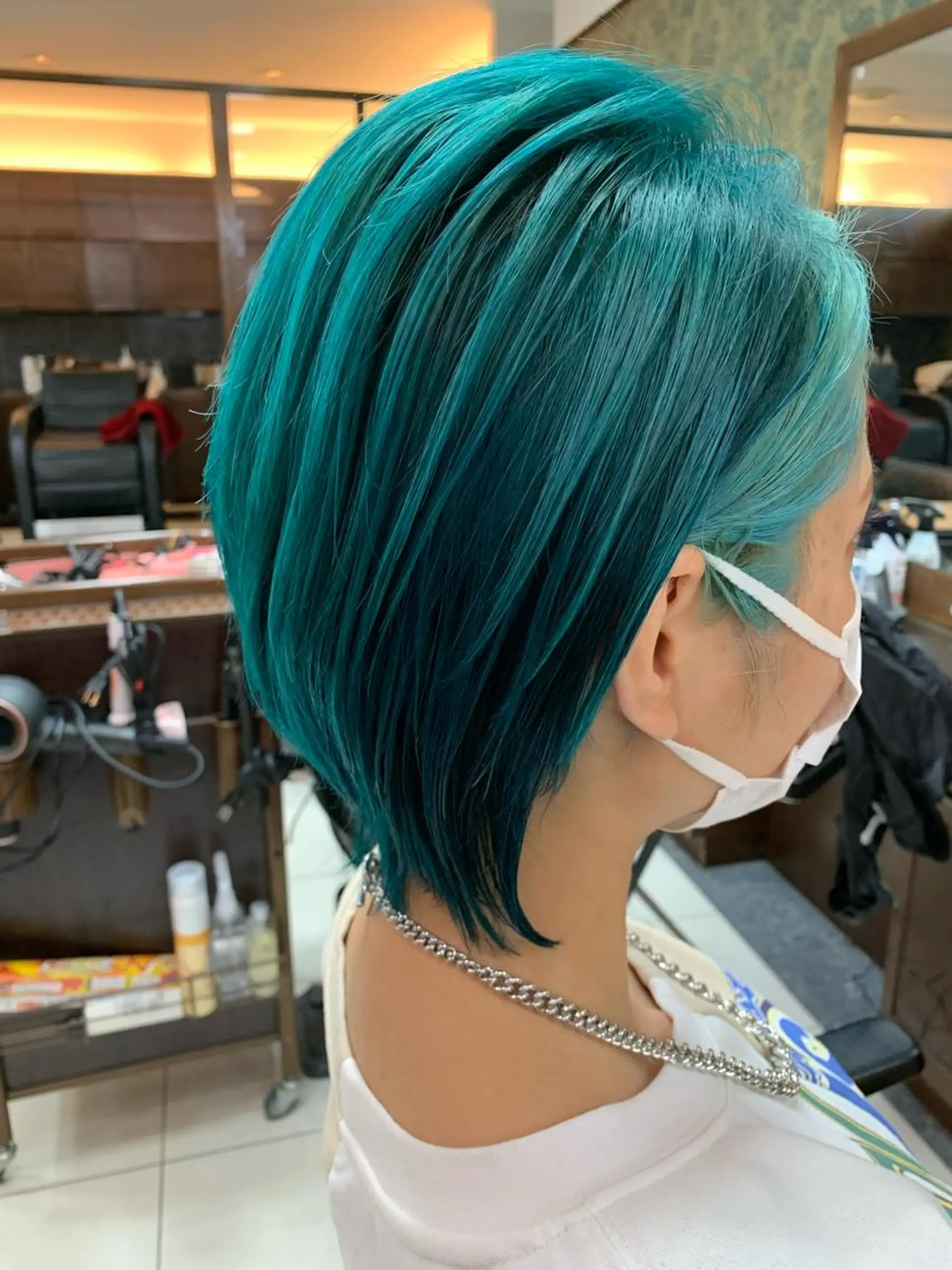 カラー 吉田 朱理のヘアスタイル