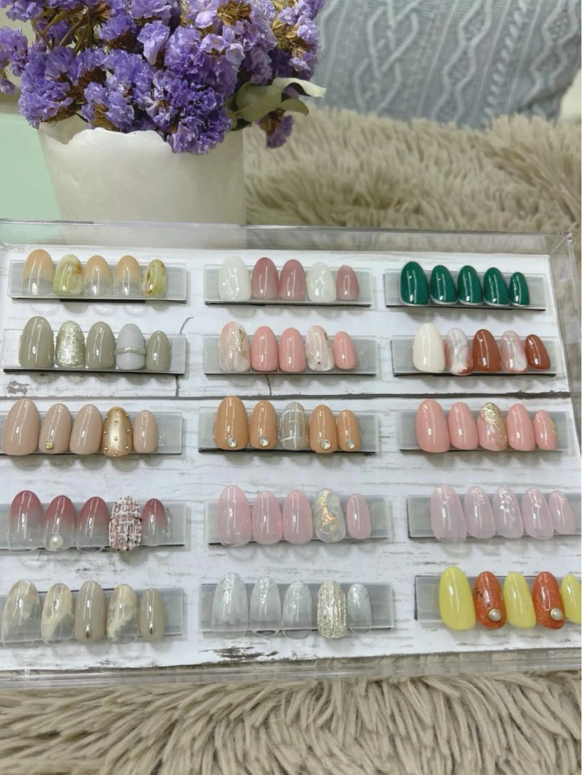 ネイル アートネイル DaisyChain 新百合ヶ丘MIKIのネイルデザイン