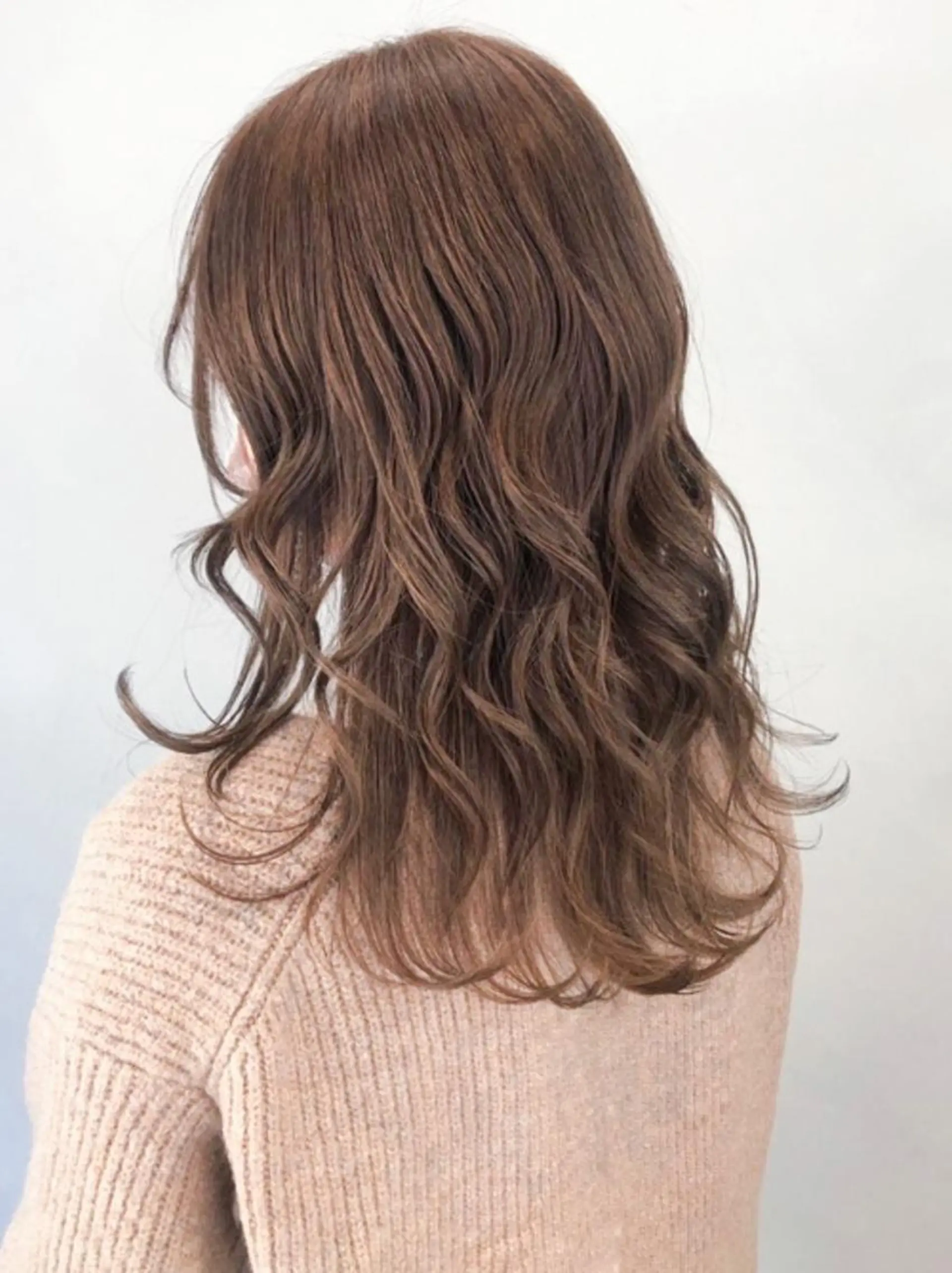 セミロング カラー オレンジ ITbyALBUM 松戸のヘアスタイル