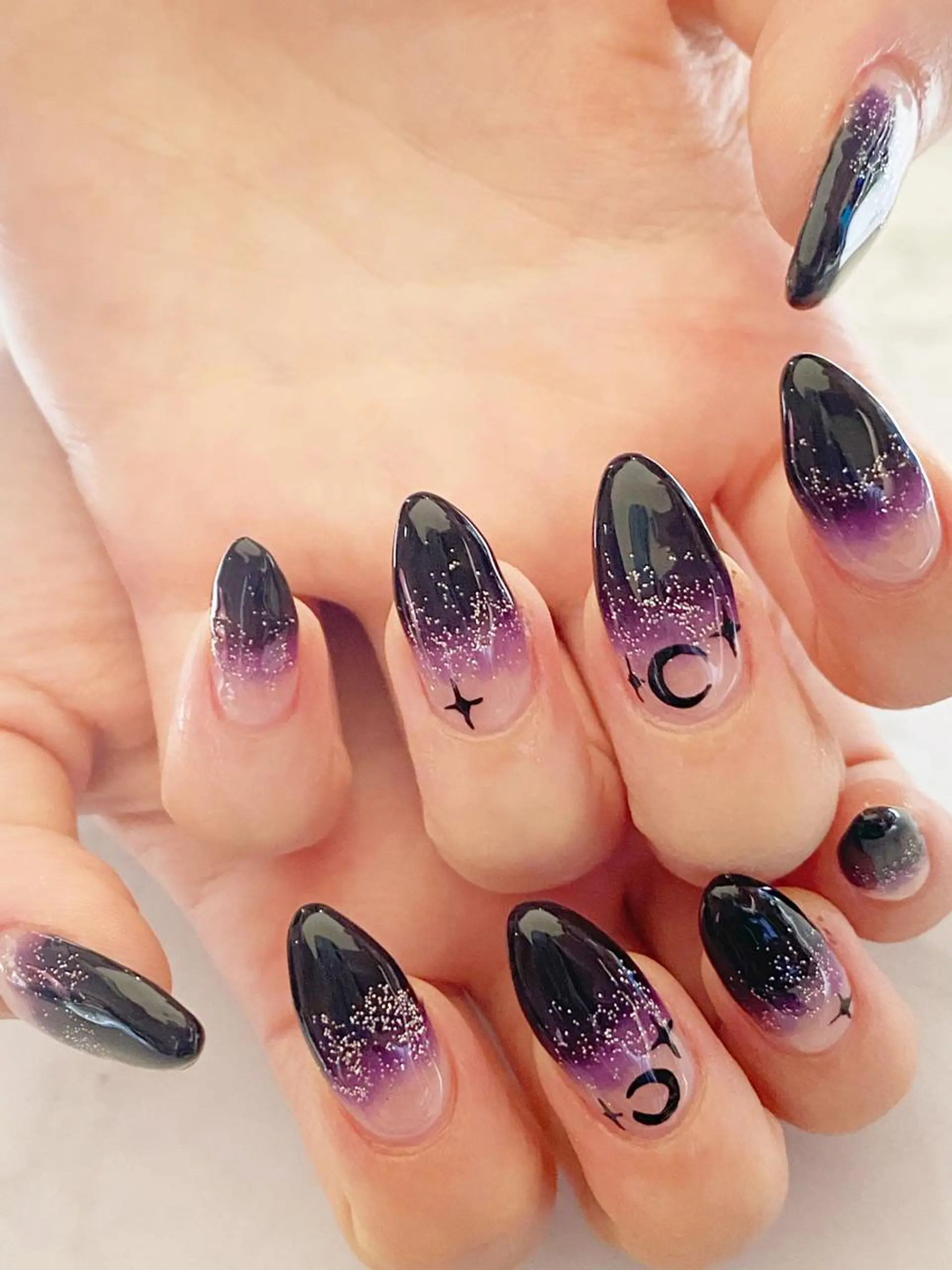 ネイル ジェルネイル 持ち込み ストーンネイル YUN 💅のネイルデザイン