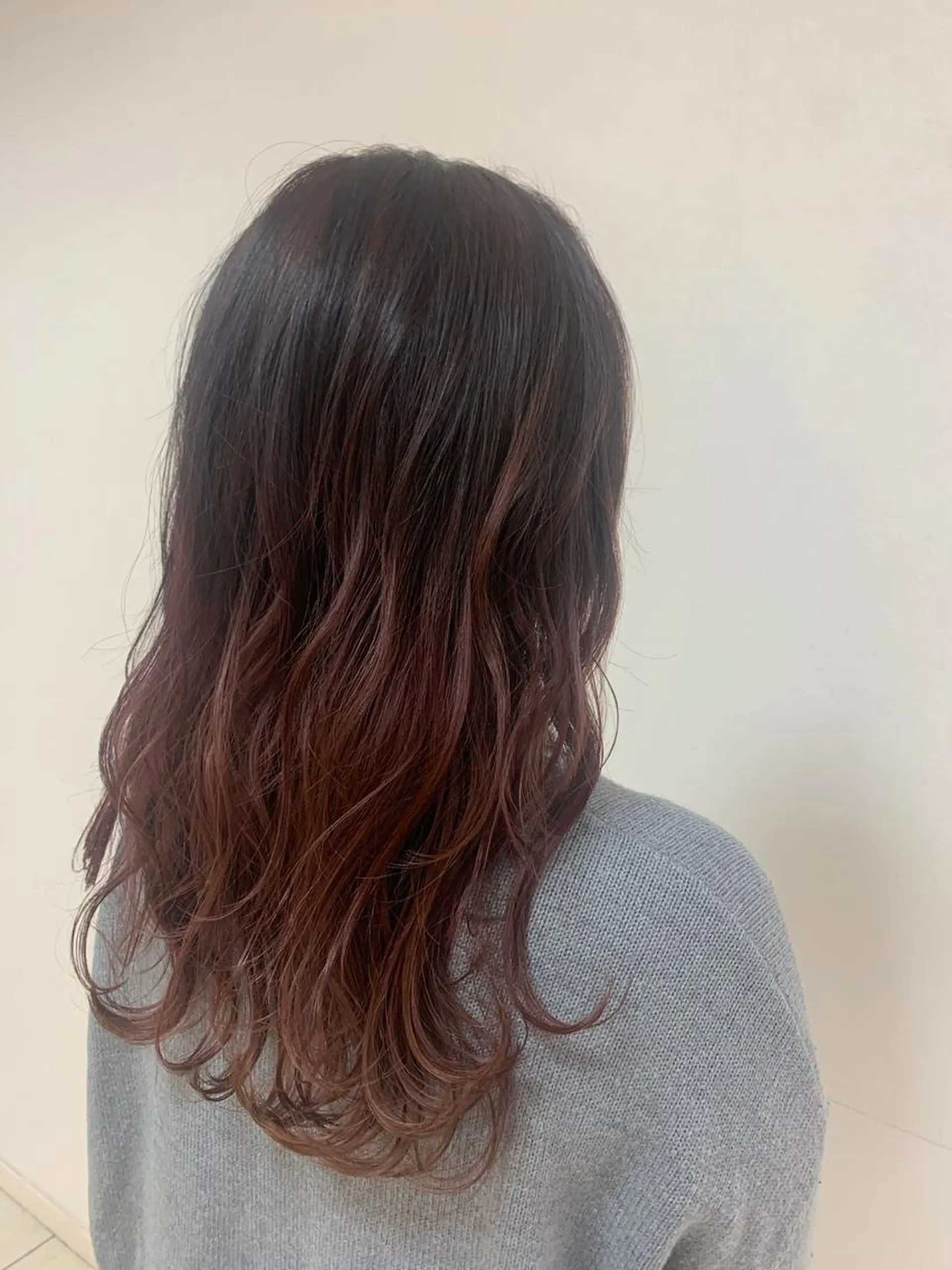 ロング カラー ヘアアレンジ ヘアカラー トリートメント 【Sweep】おじま のぞみのヘアスタイル