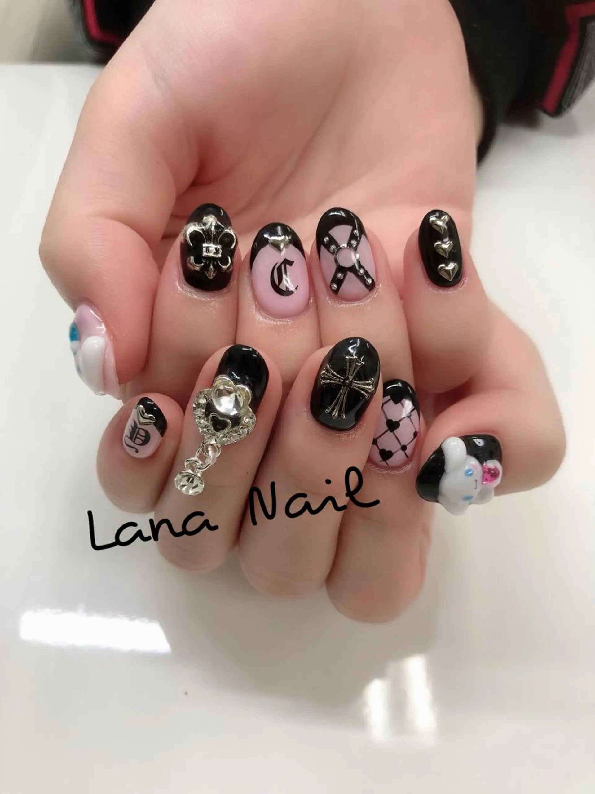 ネイル ジェルネイル Lana Nailのネイルデザイン
